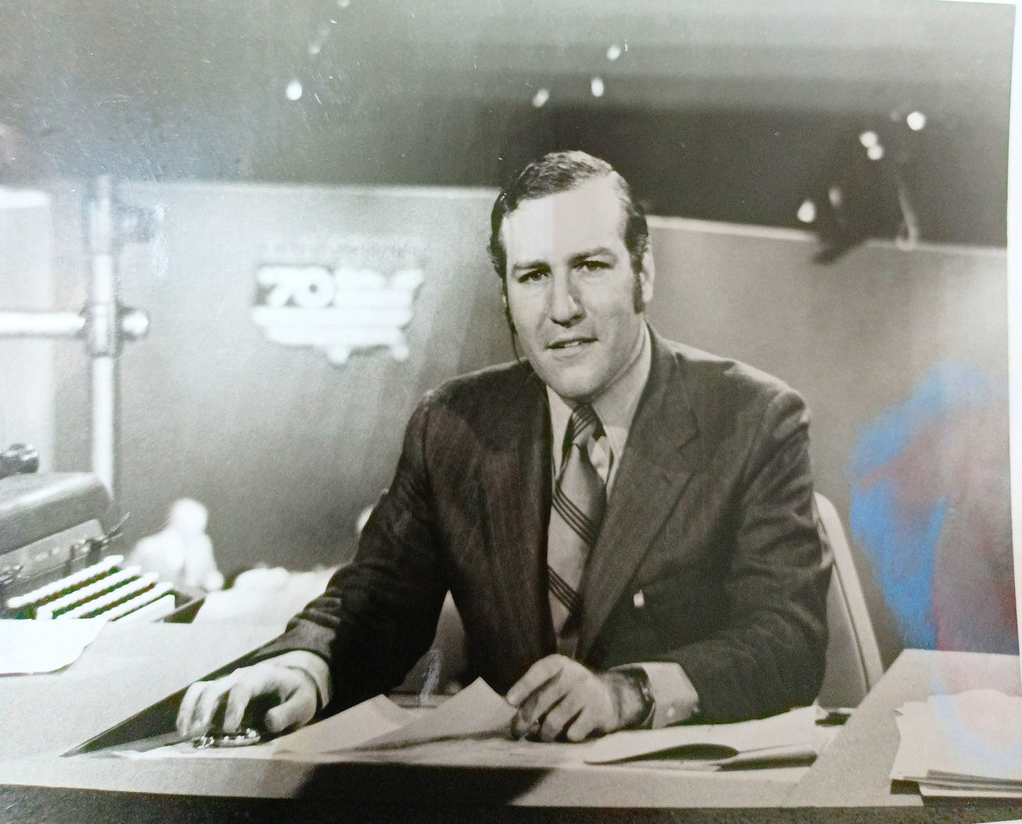 Louis Rukeyser ABC News Economic Correspondent 7"x9" Promo Photo 1970 - TulipStuff