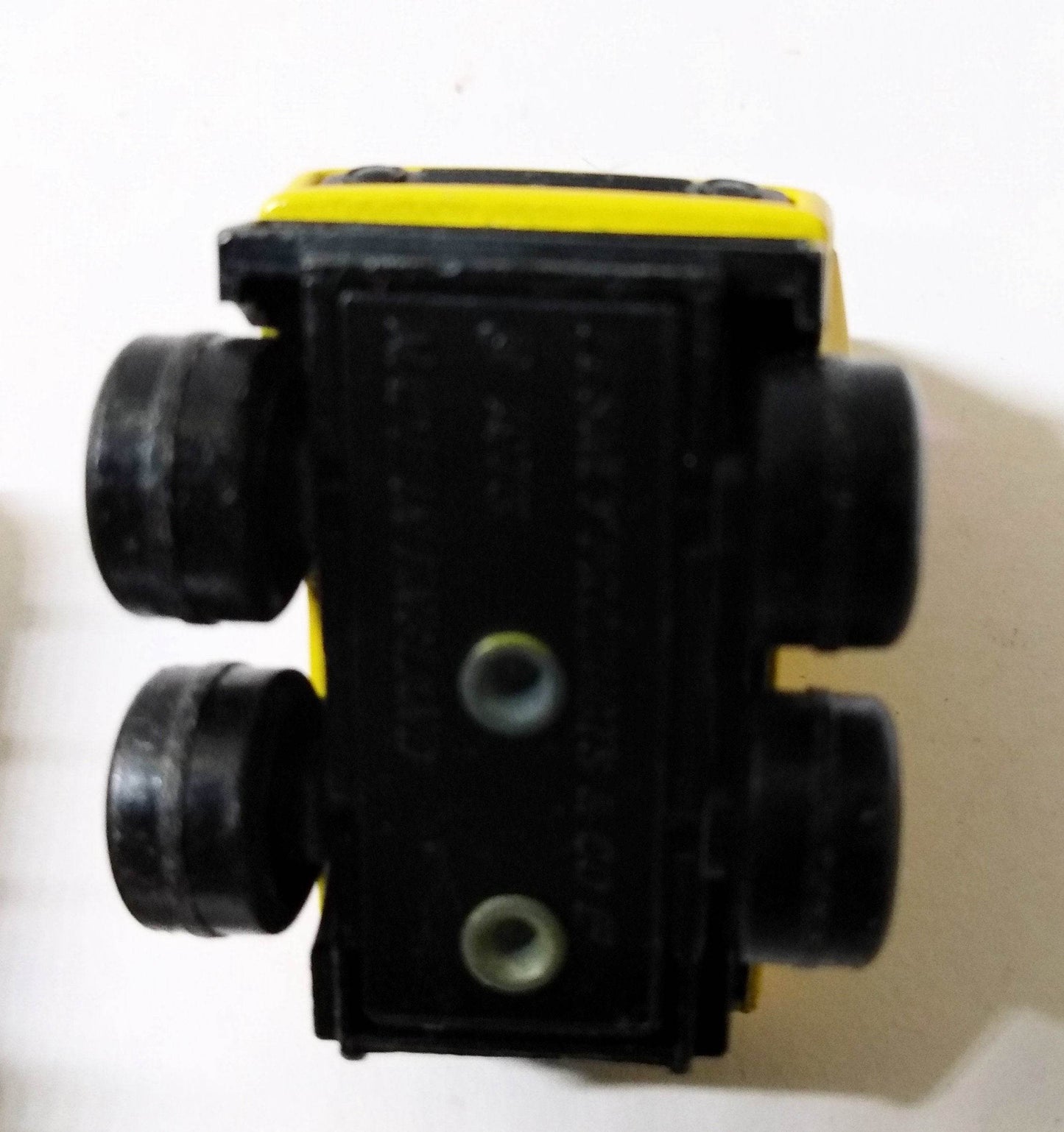 Lesney Matchbox 50 Articulated Truck Superfast England 1973 - TulipStuff