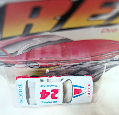 Maisto Turbo Tread #24 Carolina Kid Buick LeSabre Stock Car 1994 - TulipStuff