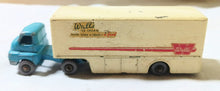 Load image into Gallery viewer, Matchbox Major Pack M2 Bedford Articulated Truck Walls Ice Cream 1959 - TulipStuff
