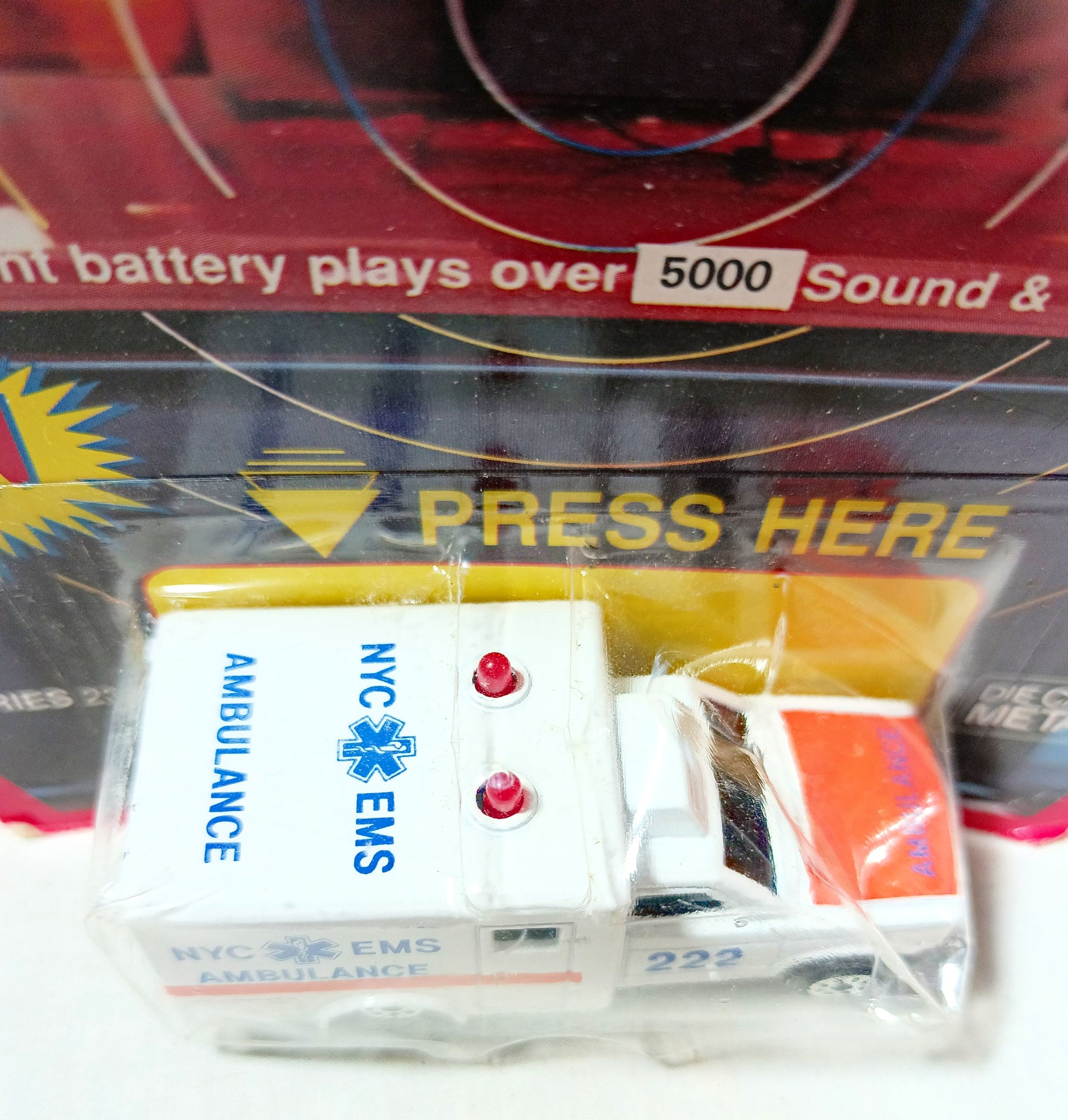 Majorette Sonic Flashers NYC EMS Ford Transit Ambulance France 1990 - TulipStuff