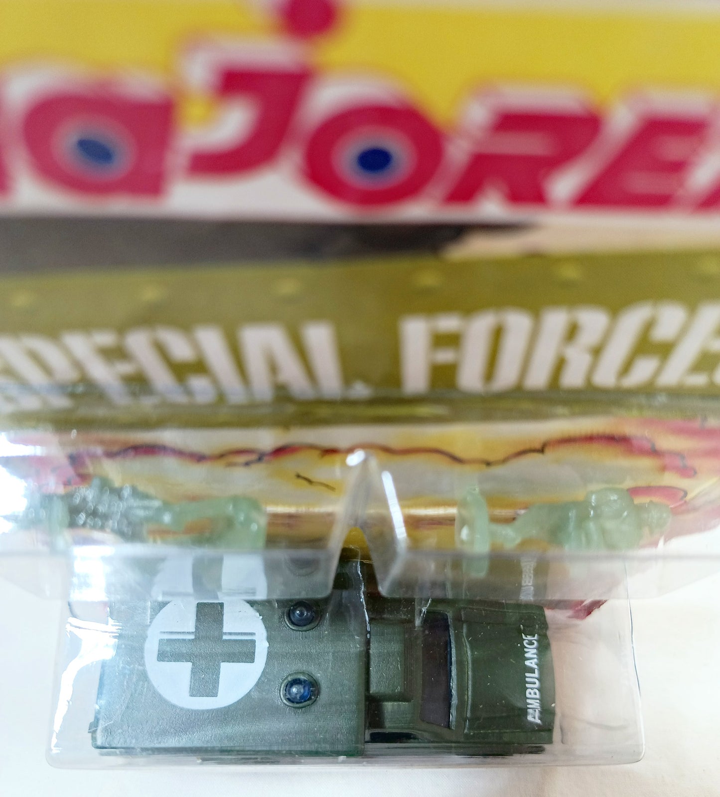 Majorette Special Forces 255 Ford Ranger Military Ambulance 1995 - TulipStuff
