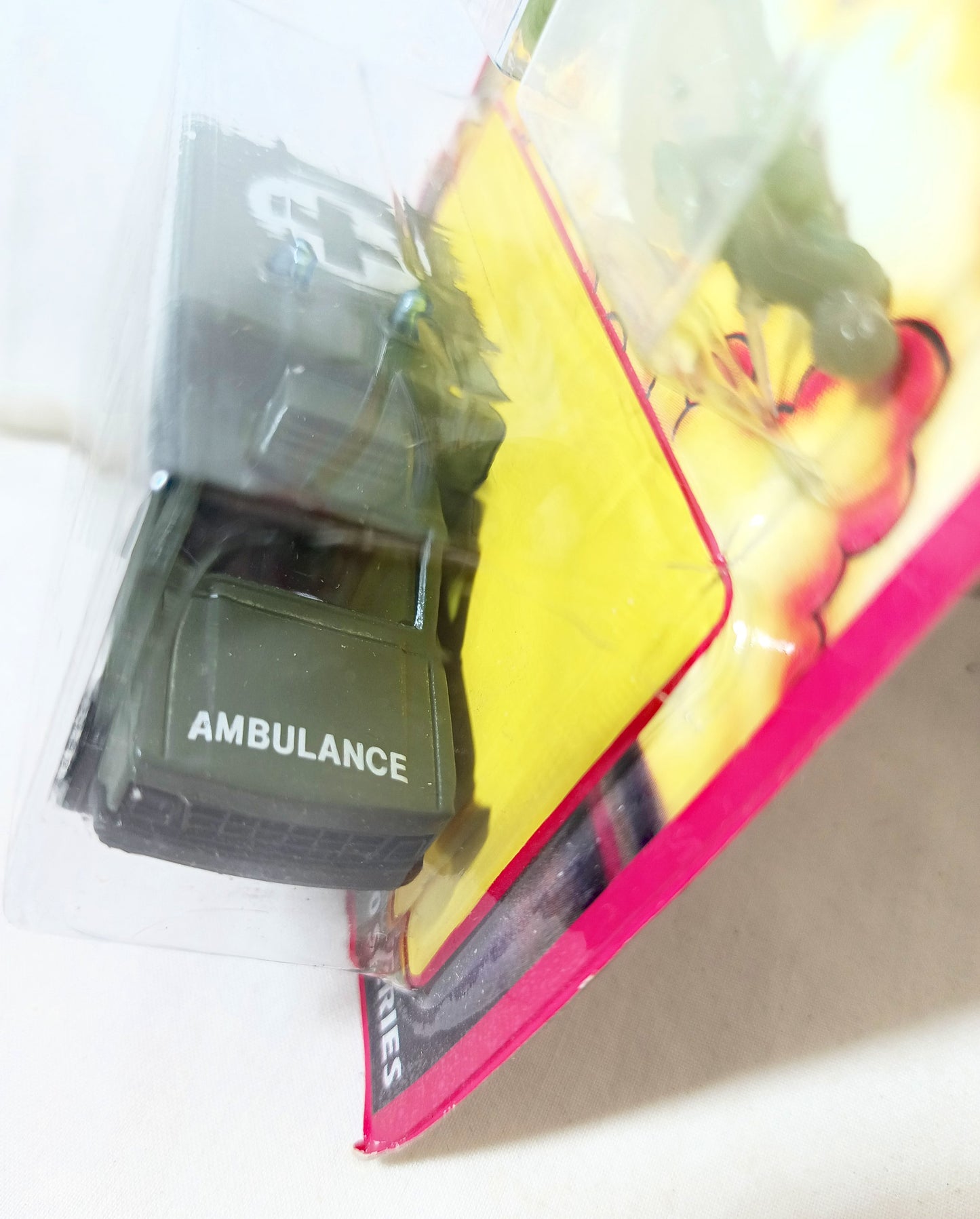 Majorette Special Forces 255 Ford Ranger Military Ambulance 1995 - TulipStuff