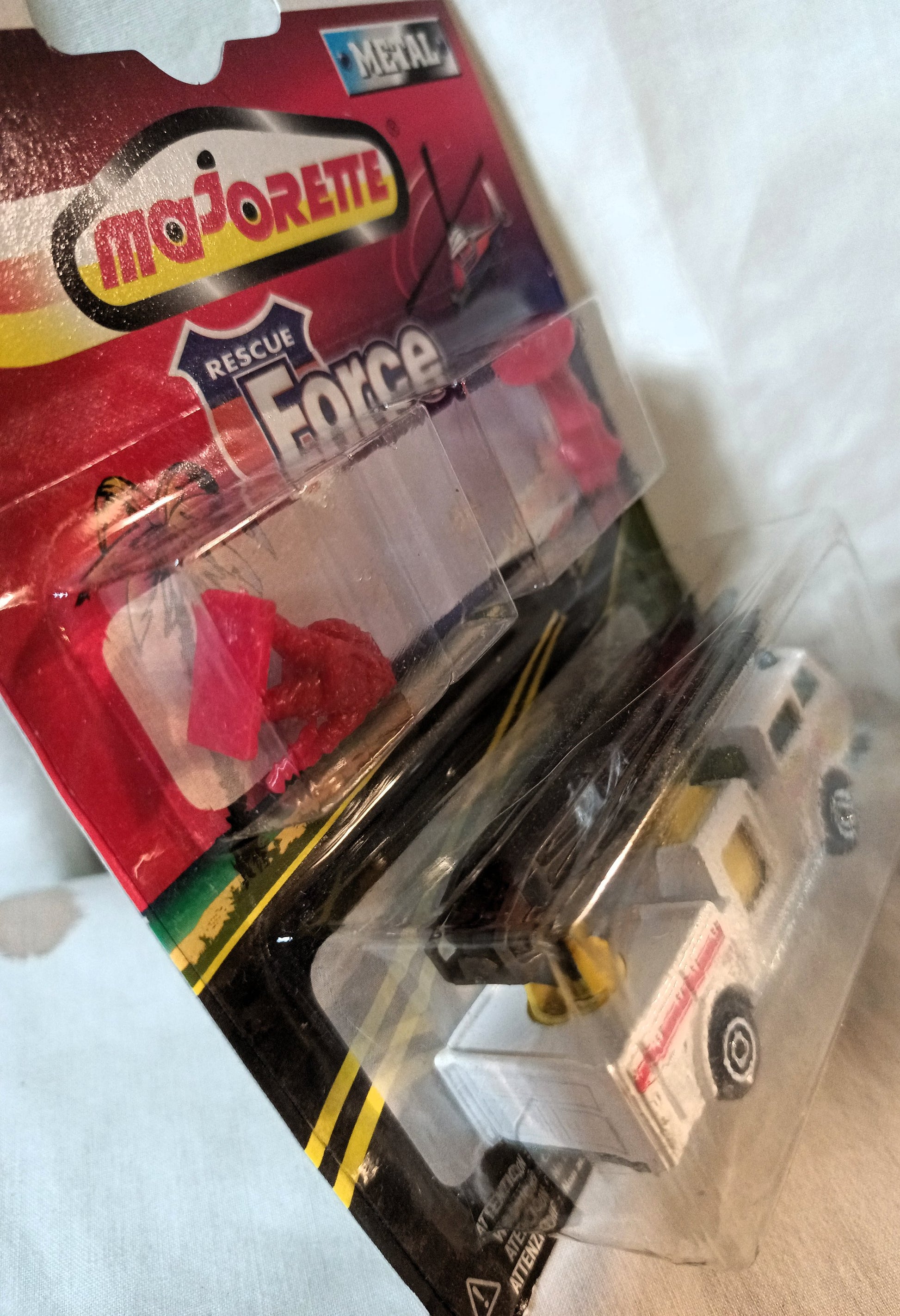 Majorette Rescue Force 207 Pompier Extending Ladder Fire Truck 1999 - TulipStuff