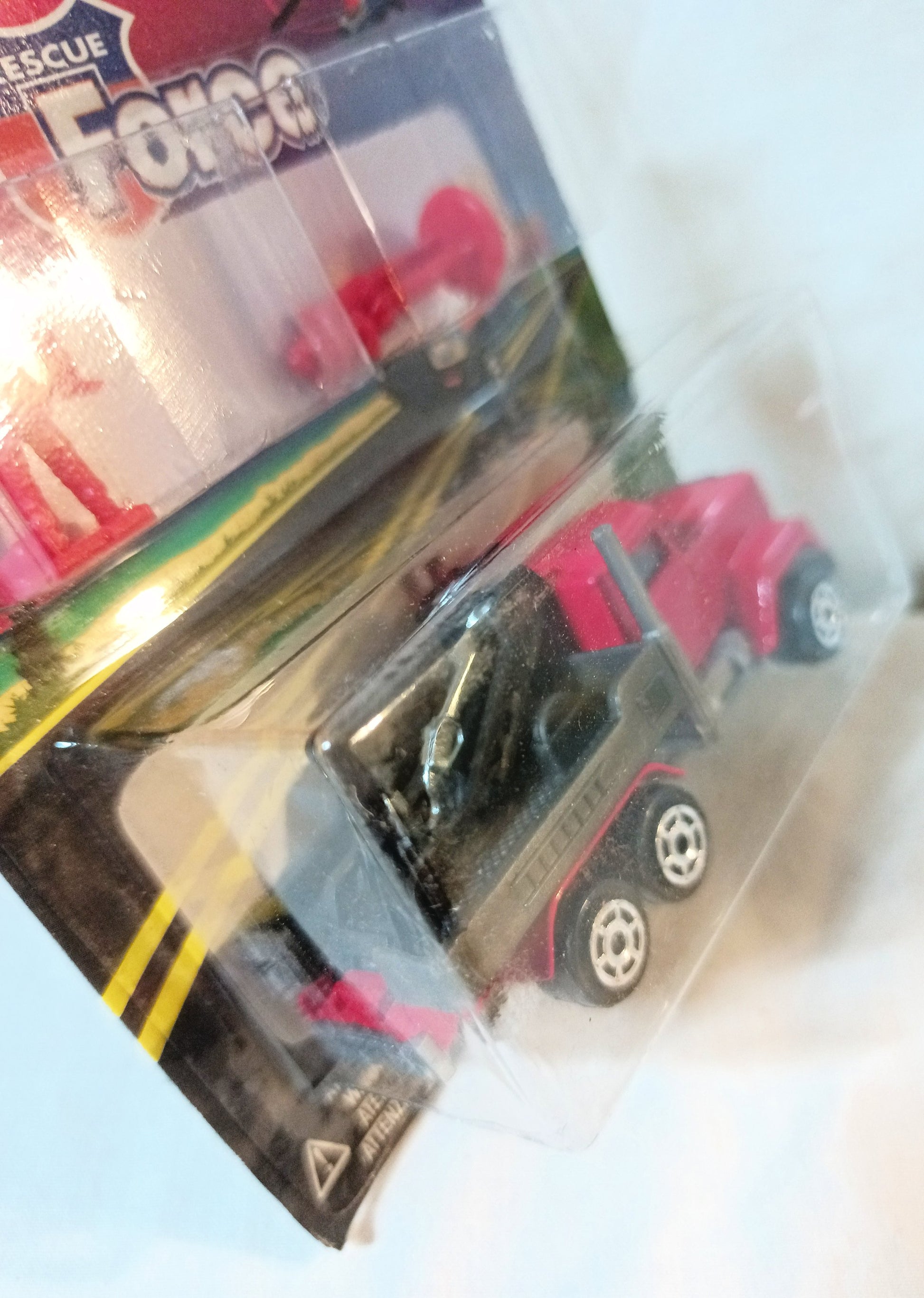 Majorette Rescue Force 200 Series #297 Mack Wreck Tow Truck 1999 - TulipStuff