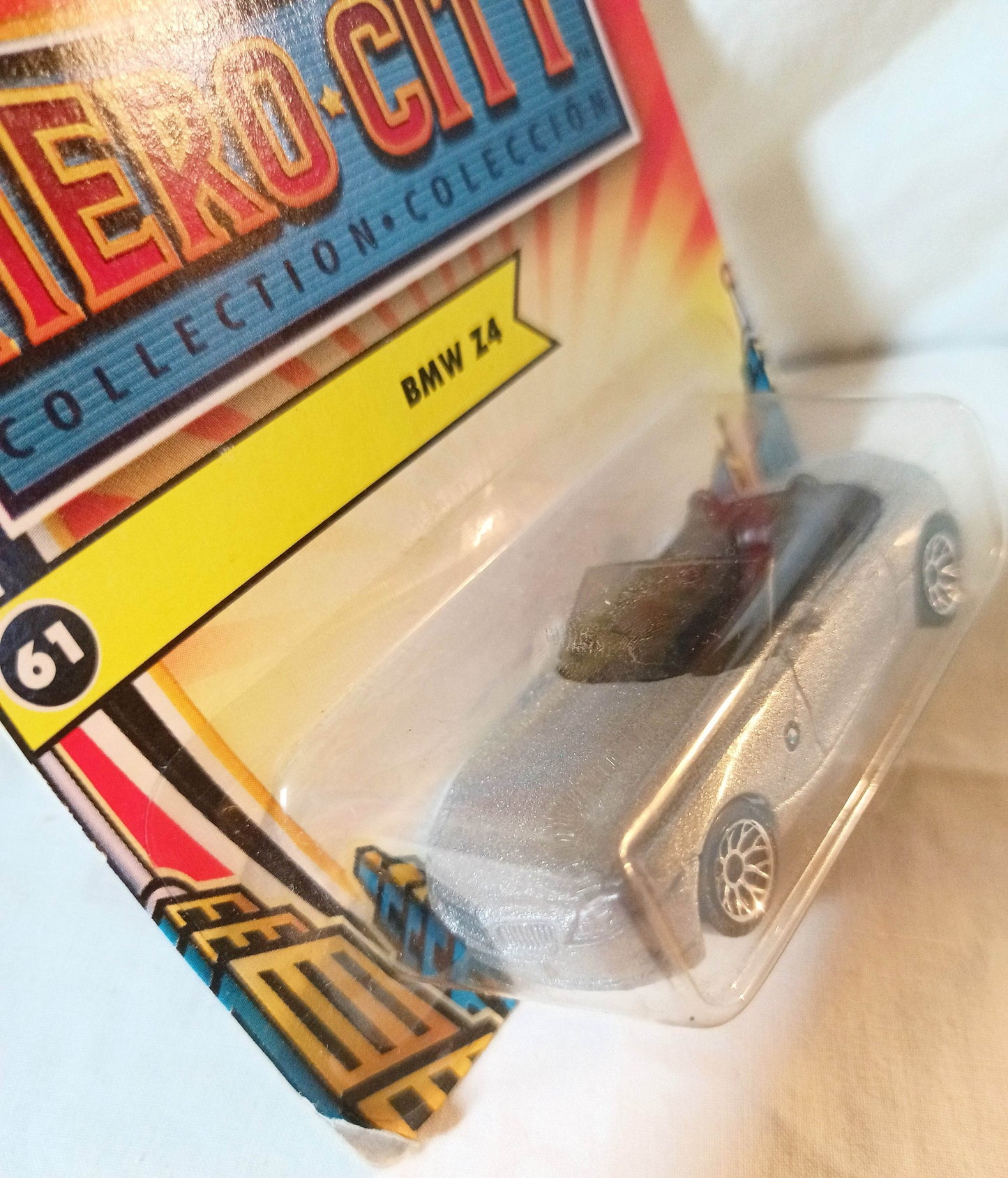 Matchbox #61 BMW Z4 Convertible Hero City Silver 2004 - TulipStuff