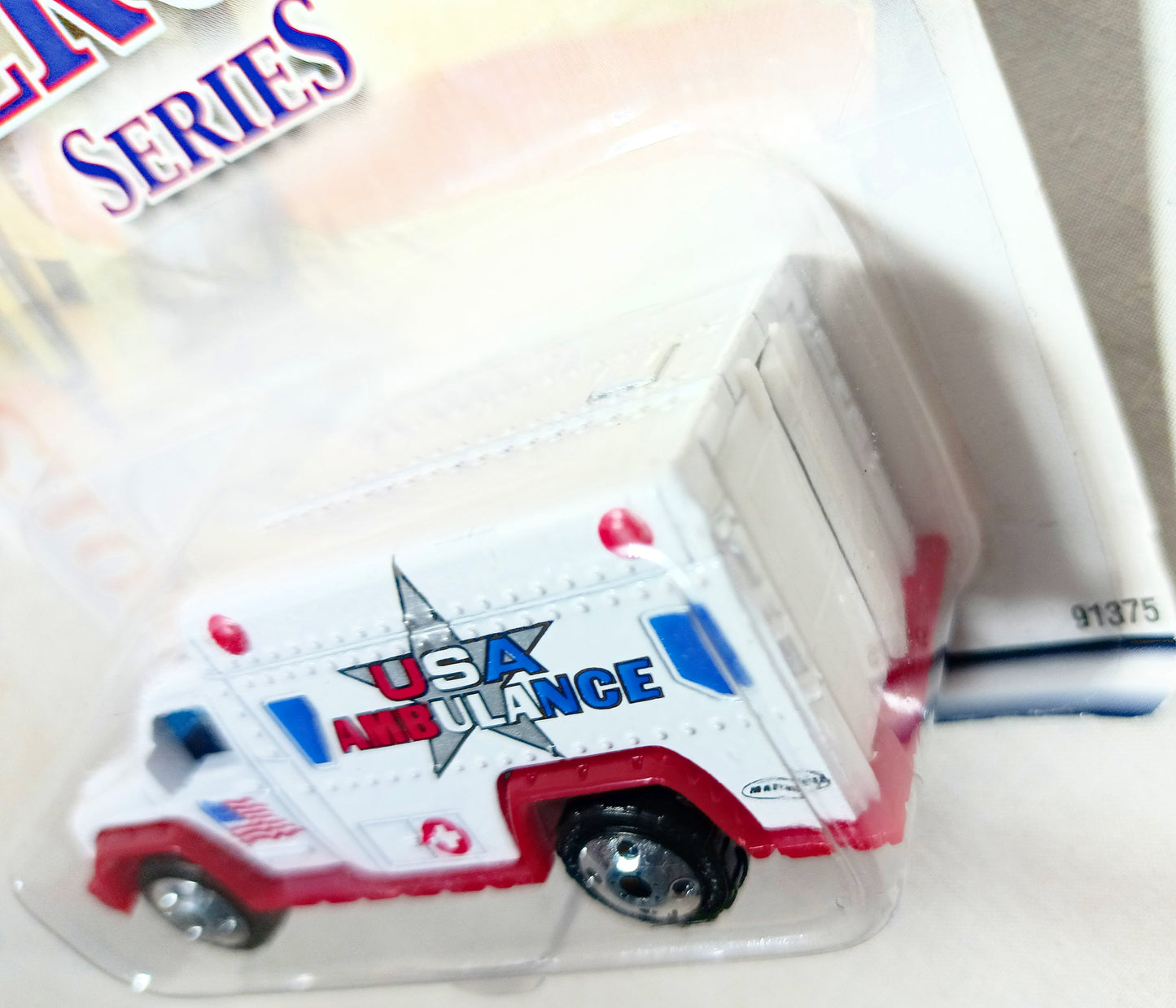 Matchbox Heroes Series USA Ambulance 2001 First Responders 9/11 - TulipStuff