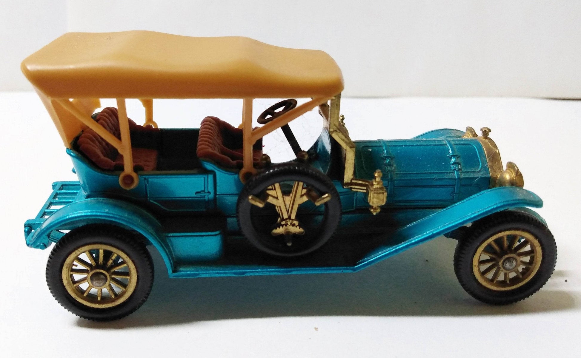 Lesney Matchbox Models of Yesteryear Y12 1909 Thomas Flyabout - TulipStuff