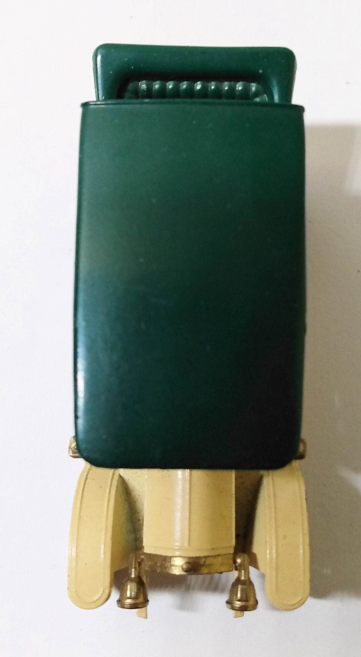 Lesney Matchbox Models of Yesteryear Y3 1910 Benz Limousine - TulipStuff