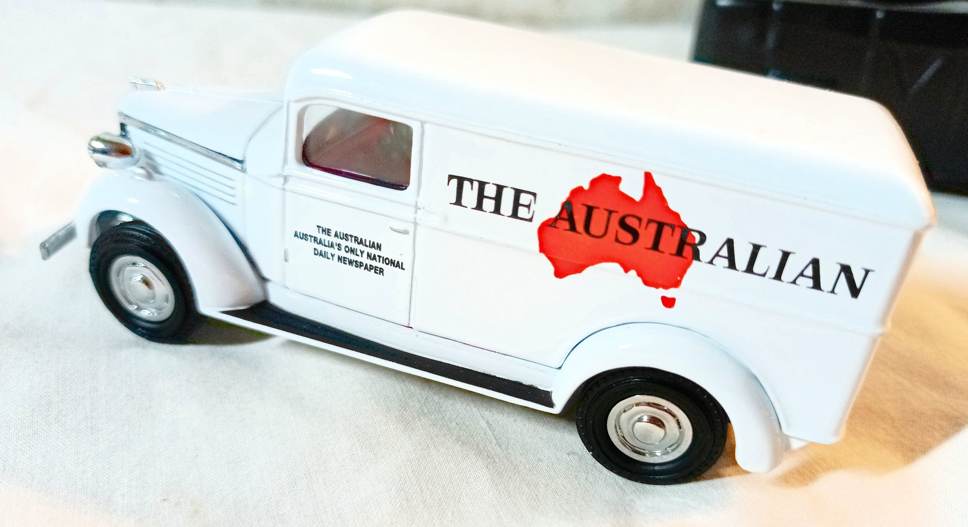 Matchbox Collectibles Power Of The Press The Australian 1937 GMC Van - TulipStuff