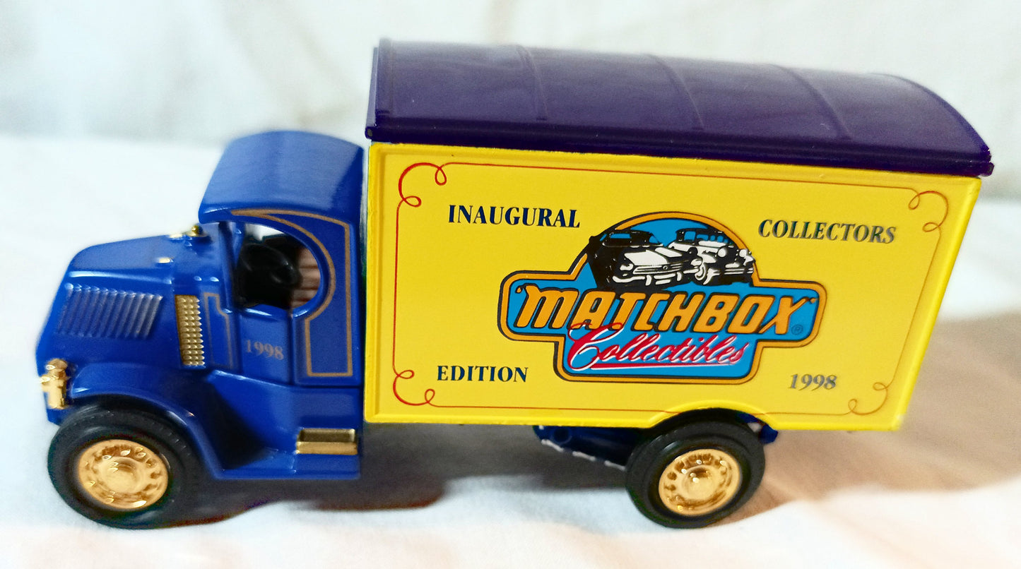 Matchbox Collectibles YY052/B-M Collector's Guild 1920 Mack AC 1998 - TulipStuff