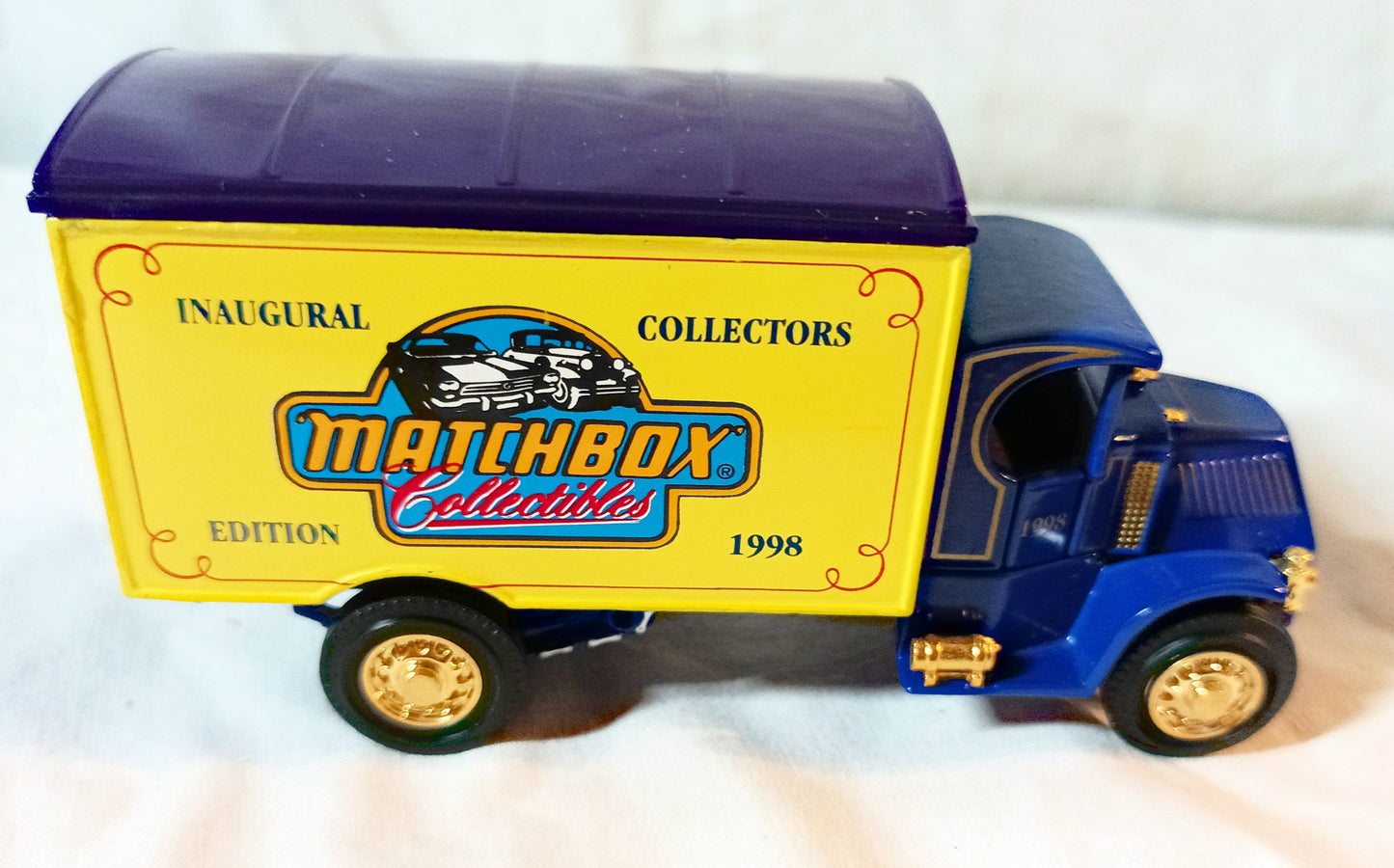 Matchbox Collectibles YY052/B-M Collector's Guild 1920 Mack AC 1998 - TulipStuff