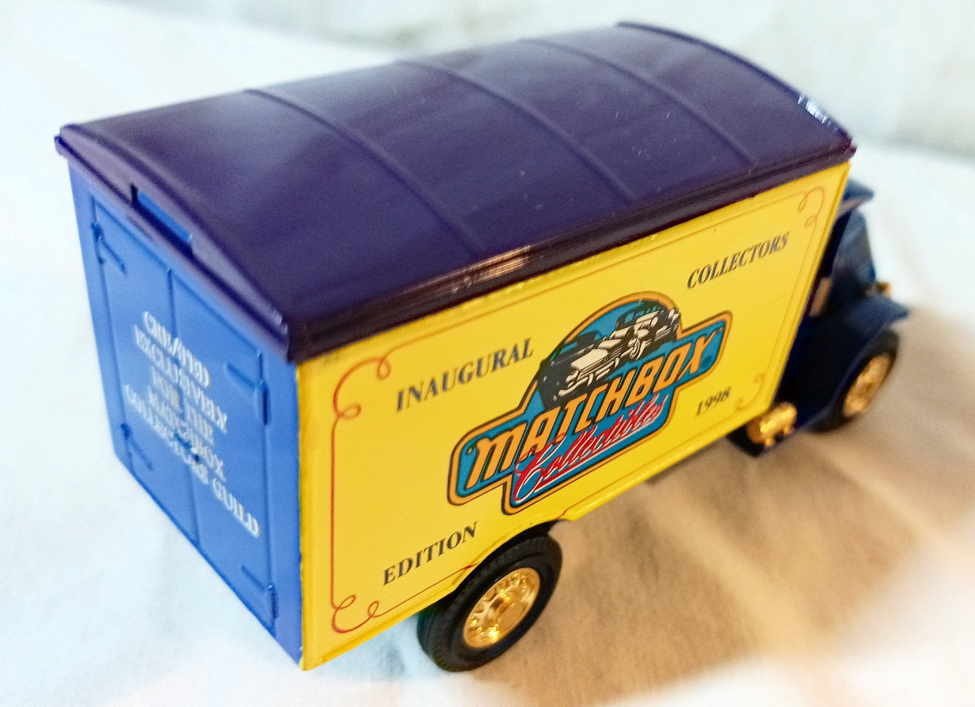 Matchbox Collectibles YY052/B-M Collector's Guild 1920 Mack AC 1998 - TulipStuff