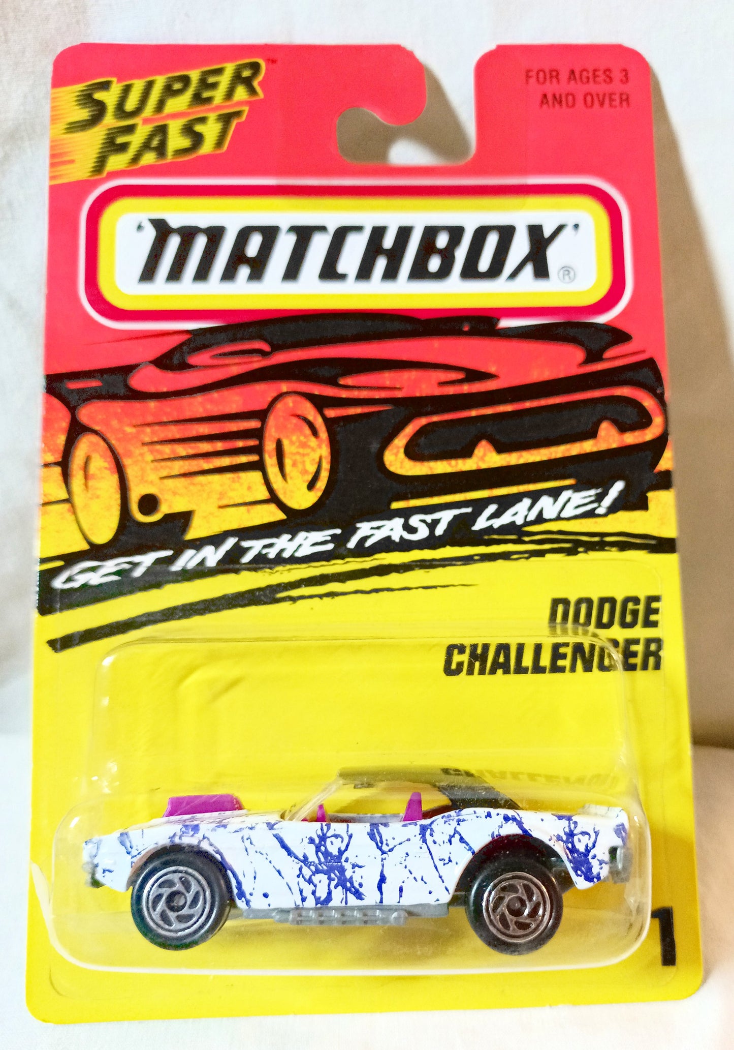 Matchbox 1 Dodge Challenger White Purple Superfast 1996 - TulipStuff