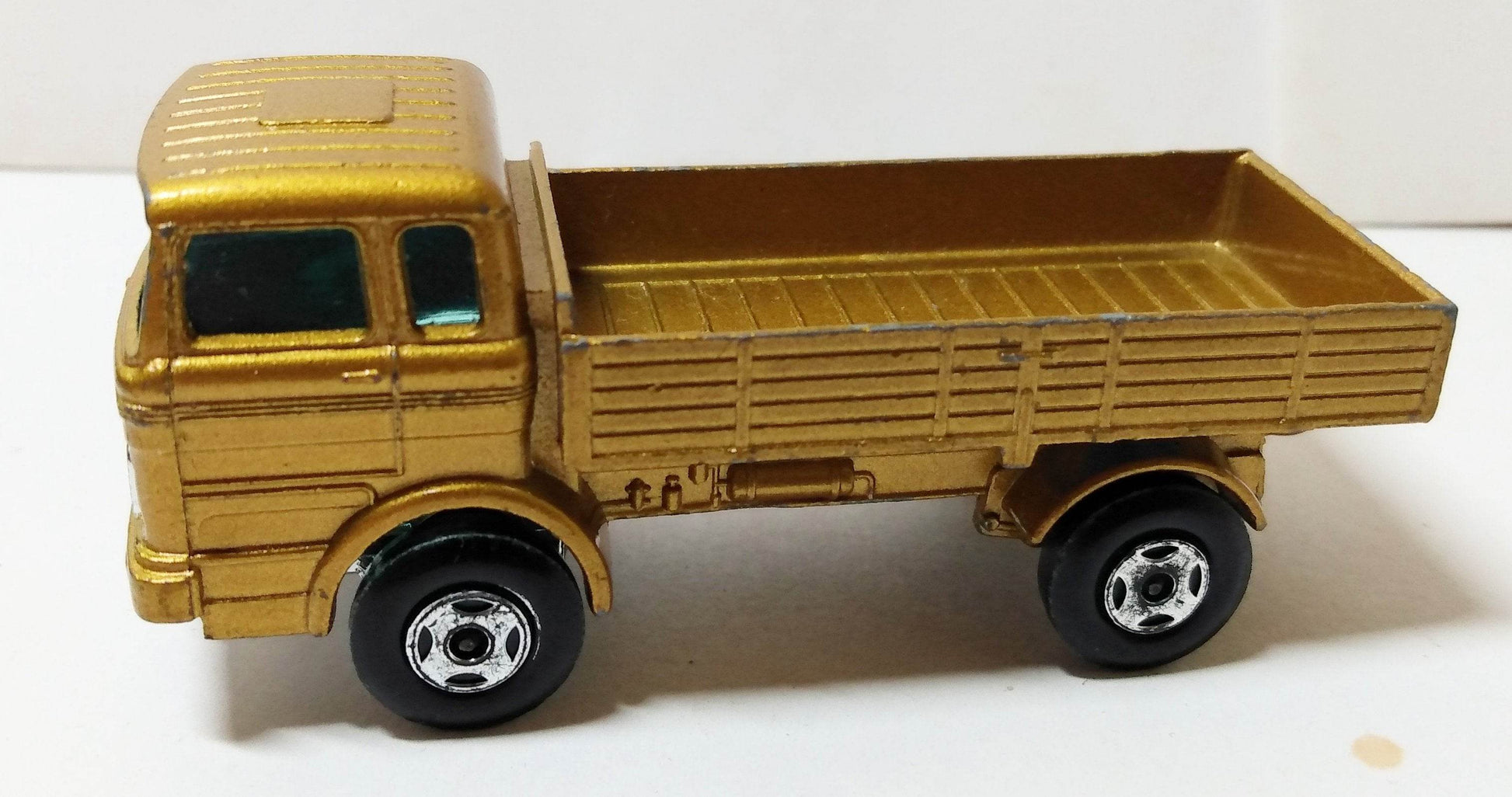 Lesney Matchbox 1 Mercedes Benz Lorry Truck 1970 England Superfast - TulipStuff