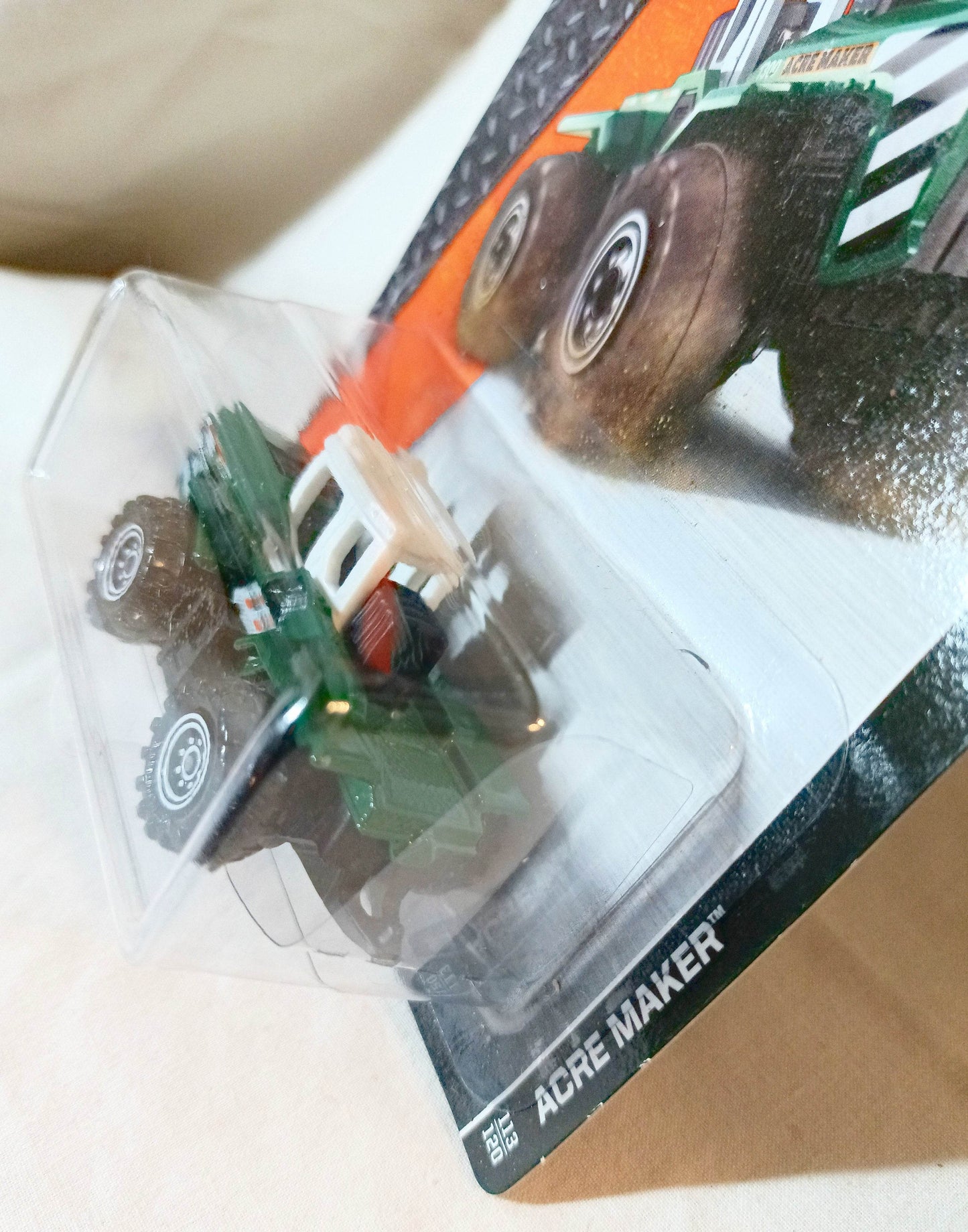 Matchbox #113 Acre Maker Tractor MBX Construction Green 2014 - TulipStuff