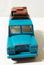 Load image into Gallery viewer, Lesney Matchbox No 12 Land Rover Diecast Car Made In England 1967 - TulipStuff
