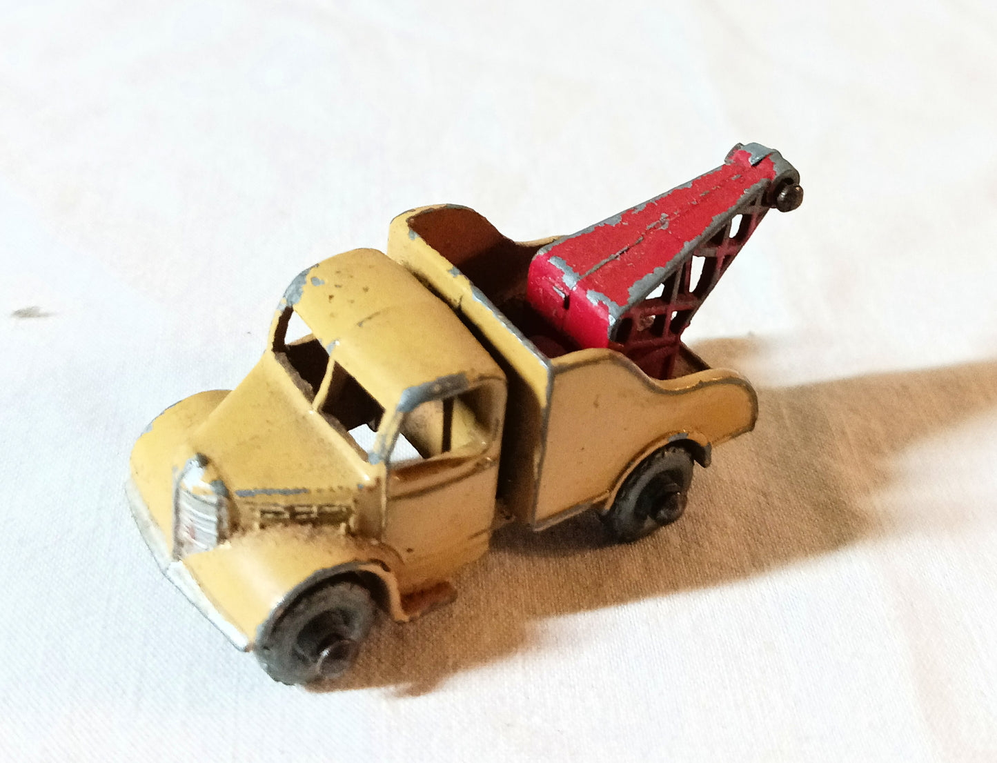 Lesney Matchbox 13-A Bedford Wreck Truck England 1955 - TulipStuff