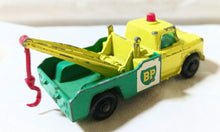 Load image into Gallery viewer, Lesney Matchbox 13 BP Dodge Wreck Truck England 1965 - TulipStuff
