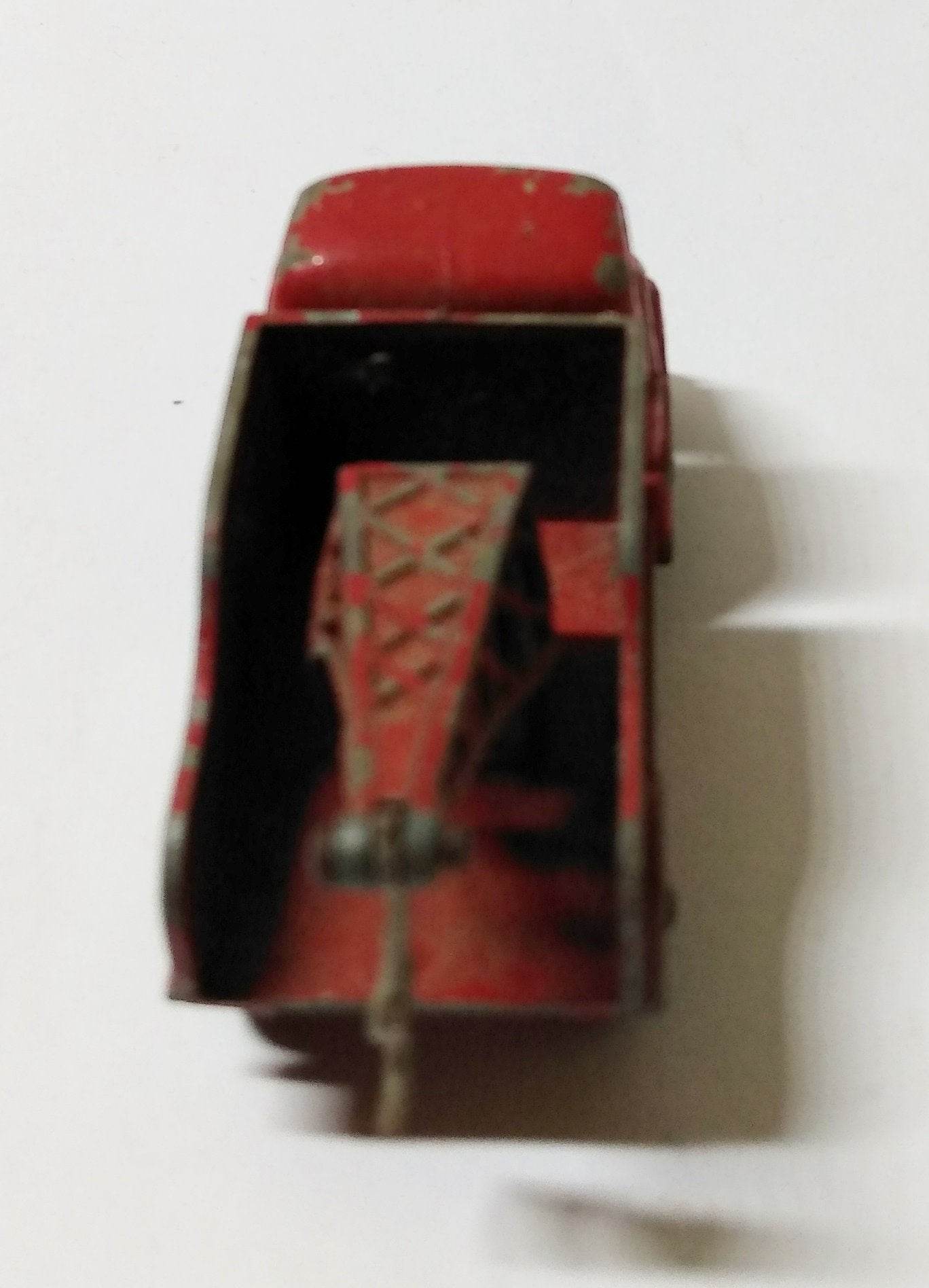 Lesney Matchbox 13 Ford Thames Trader Wreck Truck England 1961 - TulipStuff