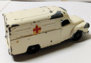 Lesney Matchbox 14 Bedford Lomas Ambulance 1962 England - TulipStuff
