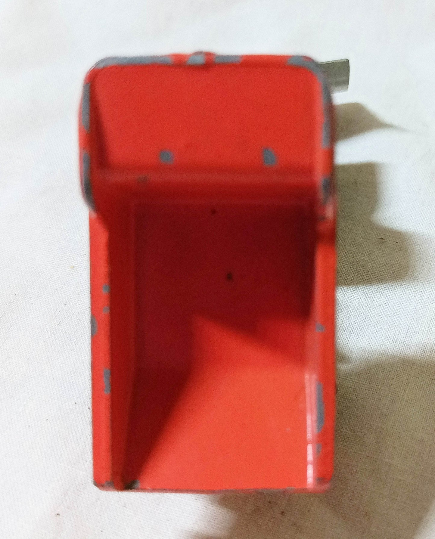 Lesney Matchbox No 16 Scammell Snow Plough Diecast Truck 1963 England - TulipStuff