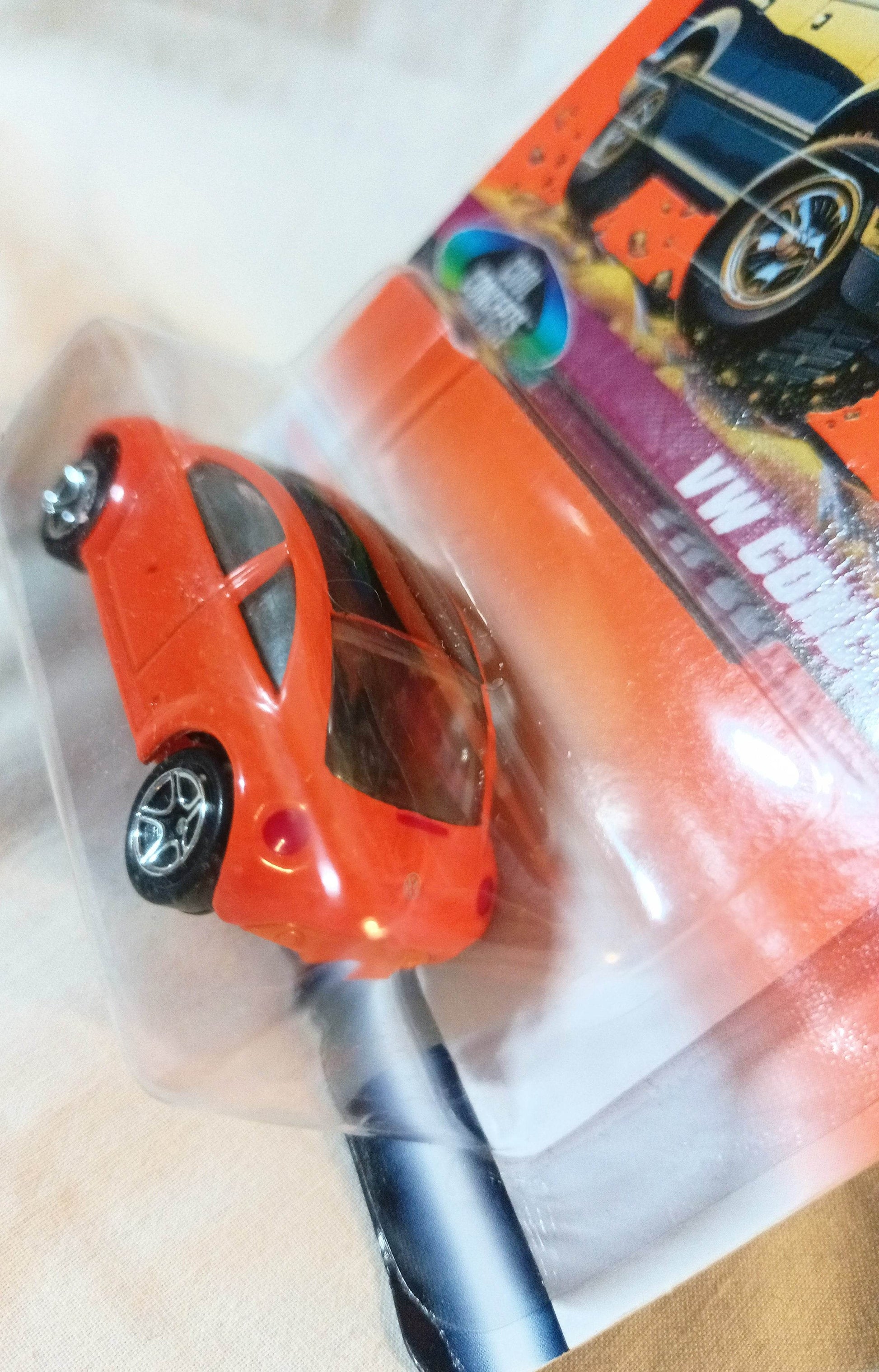 Matchbox #17 Volkswagen VW Concept 1 Cool Concepts Series 1998 - TulipStuff