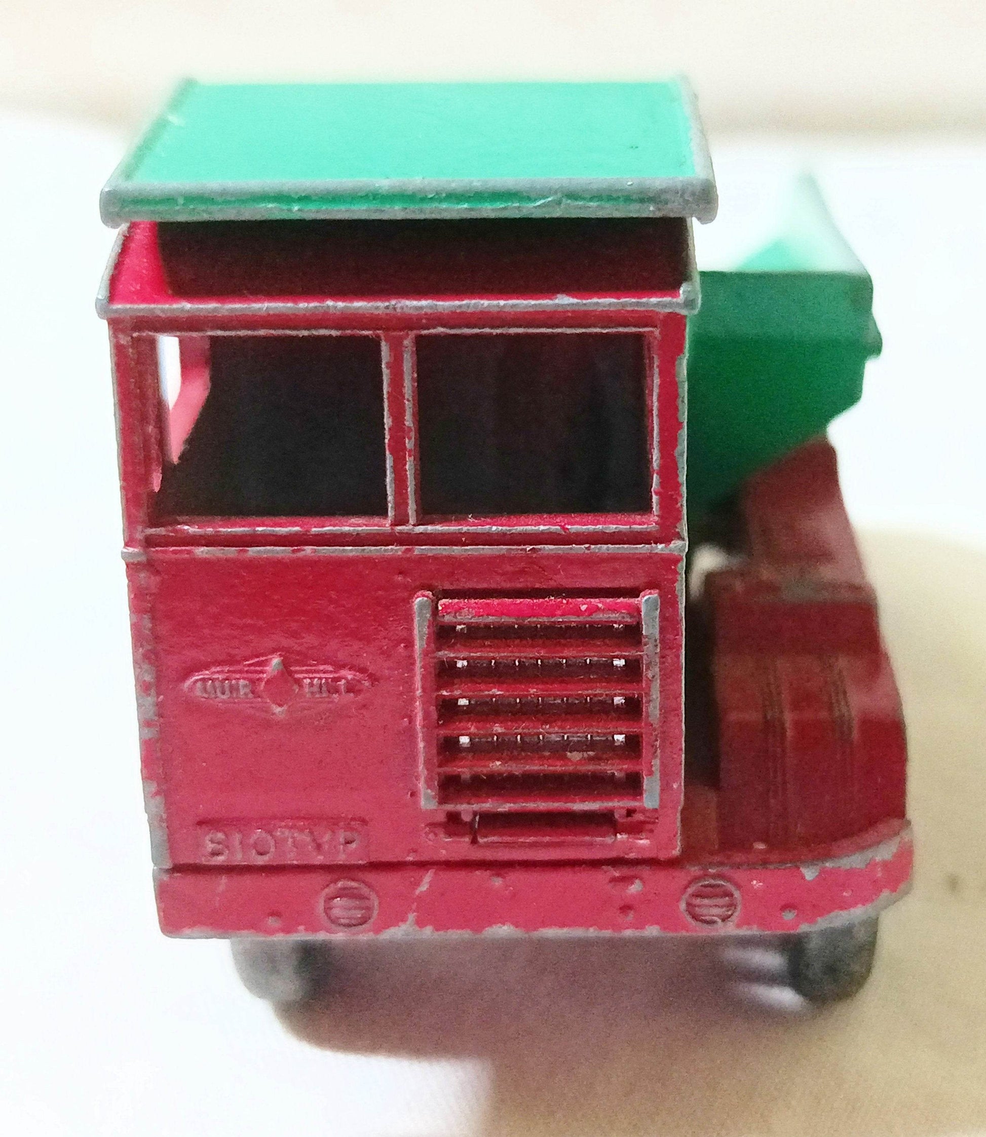 Lesney Matchbox No 2 Muir Hill Dumper Laing Dump Truck 1961 - TulipStuff
