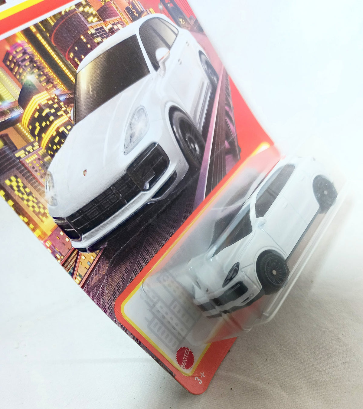 Matchbox MB27 Porsche Cayenne Turbo SUV MBX Metro White 2024 - TulipStuff