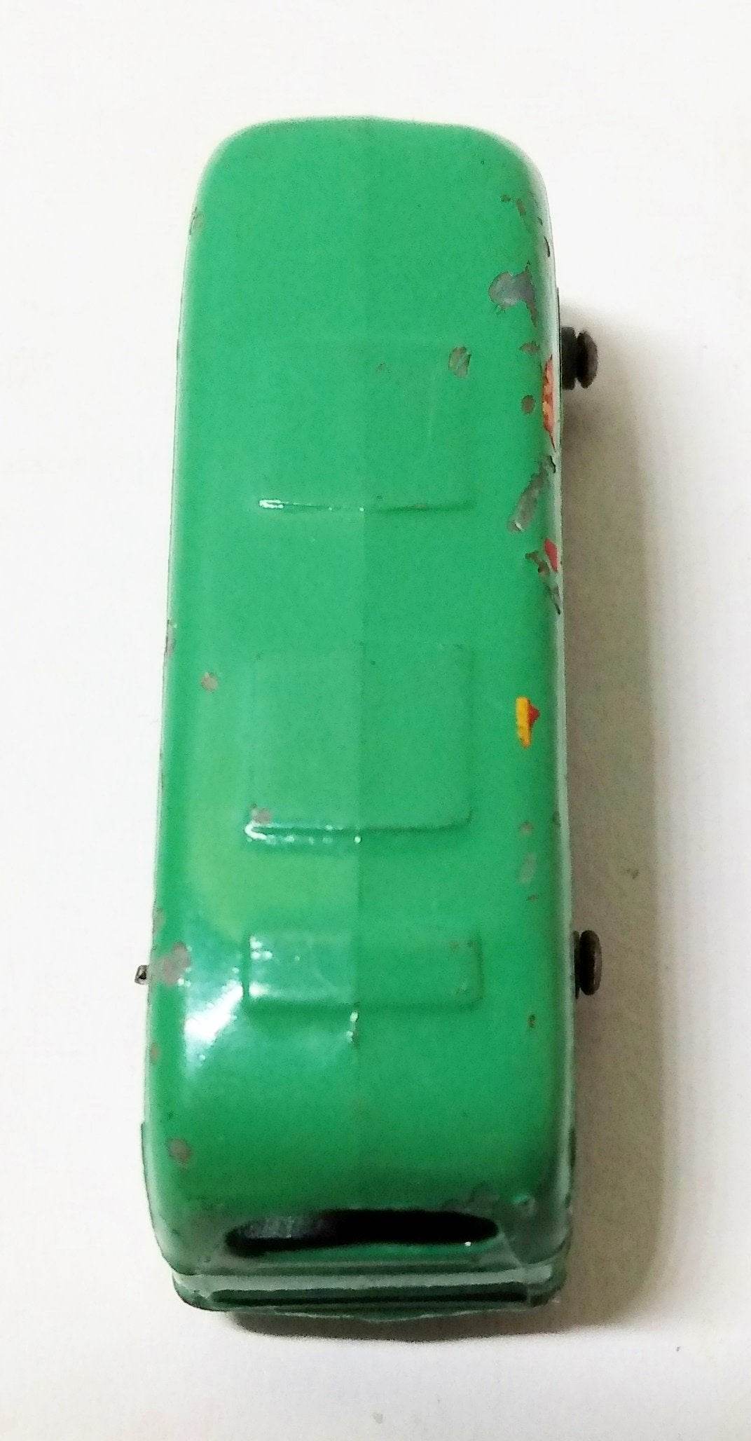 Lesney Matchbox 21 Bedford Duple Long Distance Coach England 1956 - TulipStuff