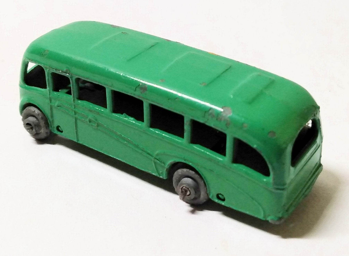 Lesney Matchbox 21 Bedford Duple Long Distance Coach England 1956 - TulipStuff