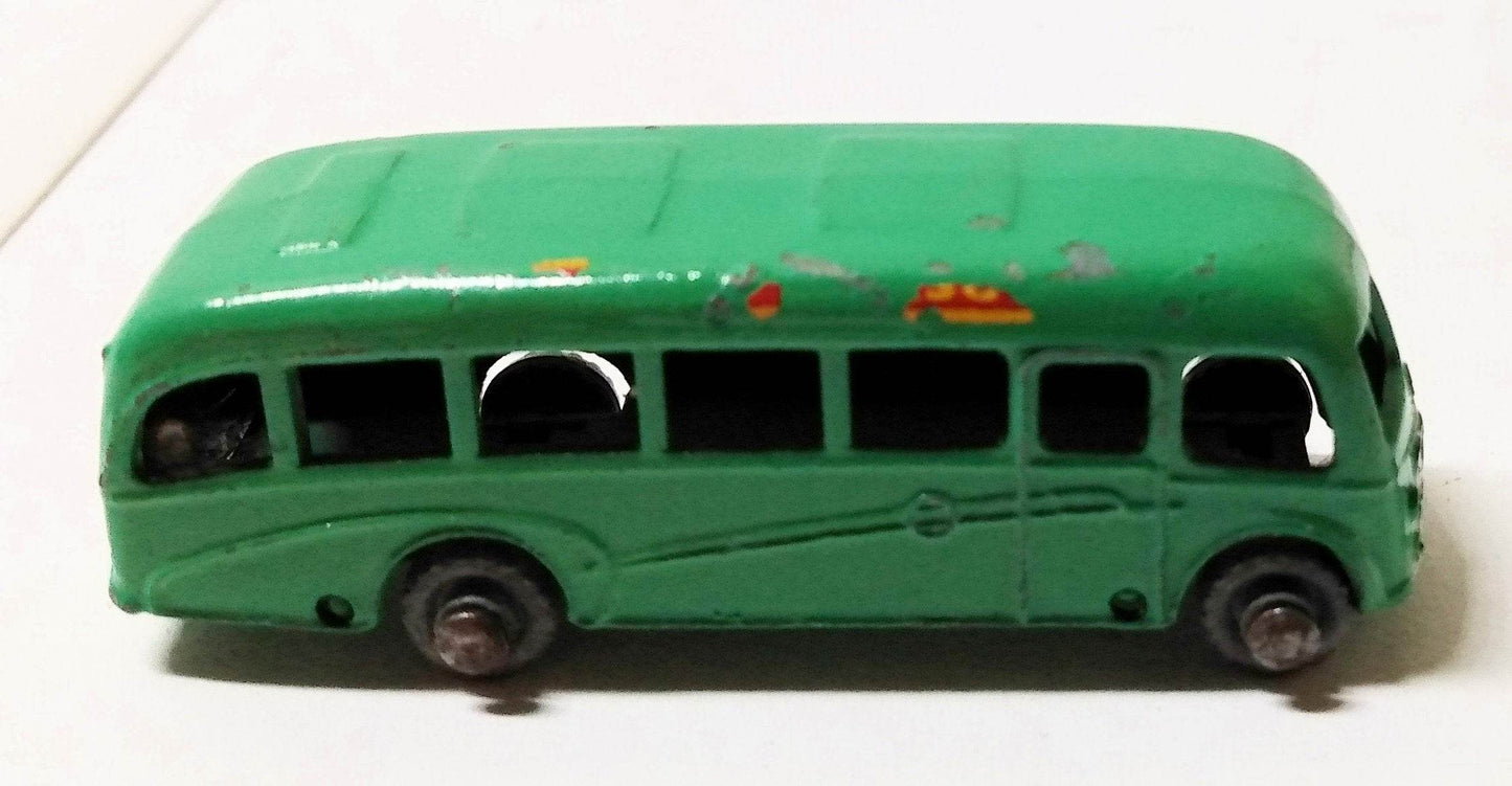 Lesney Matchbox 21 Bedford Duple Long Distance Coach England 1956 - TulipStuff