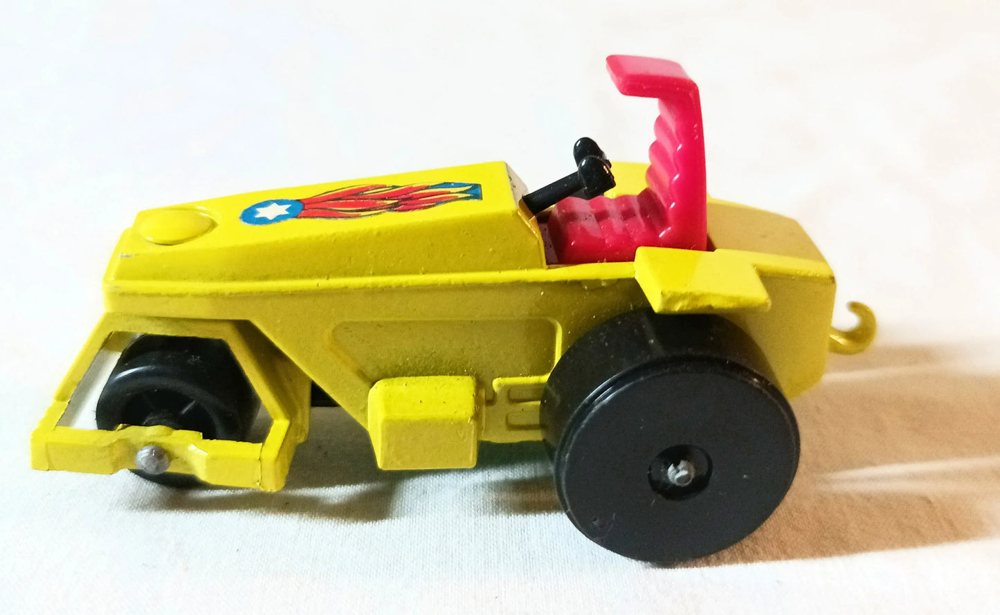 Lesney Matchbox 21 Rod Roller Contruction Diecast Toy England 1973 - TulipStuff