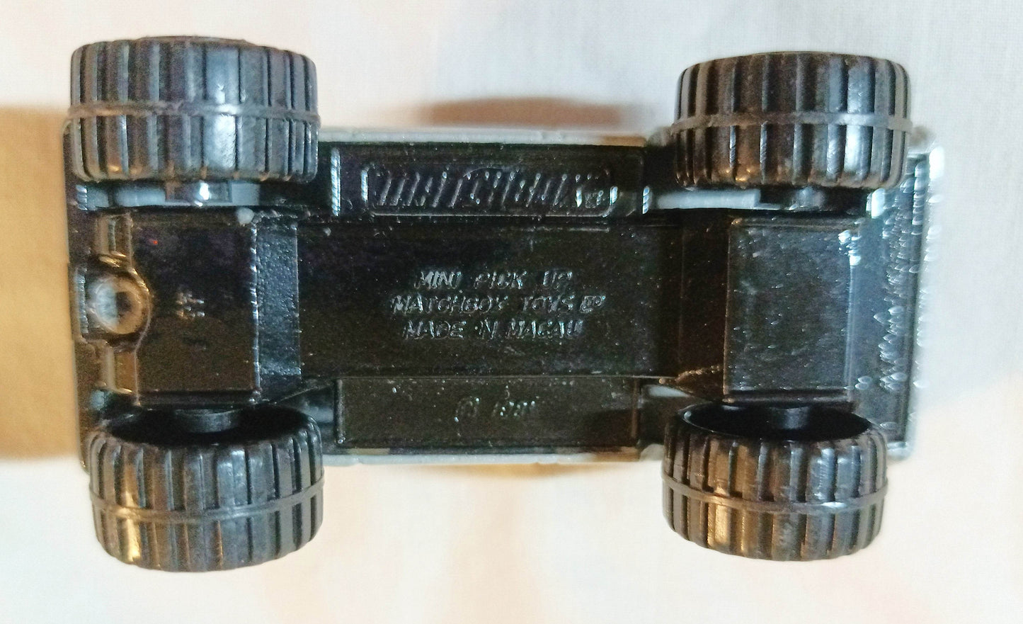 Matchbox #22 4x4 Mini Pick-up Truck Camper Macau 1983 - TulipStuff