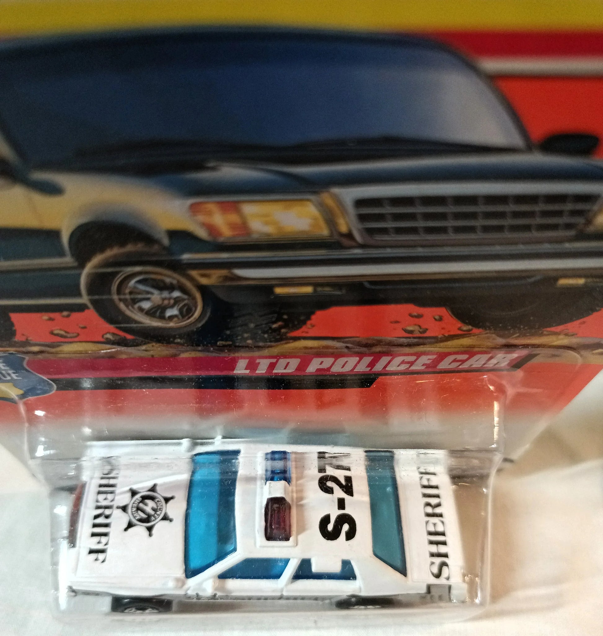 Matchbox 24 Ford LTD Police Car Sheriff To The Rescue 1998 -TulipStuff