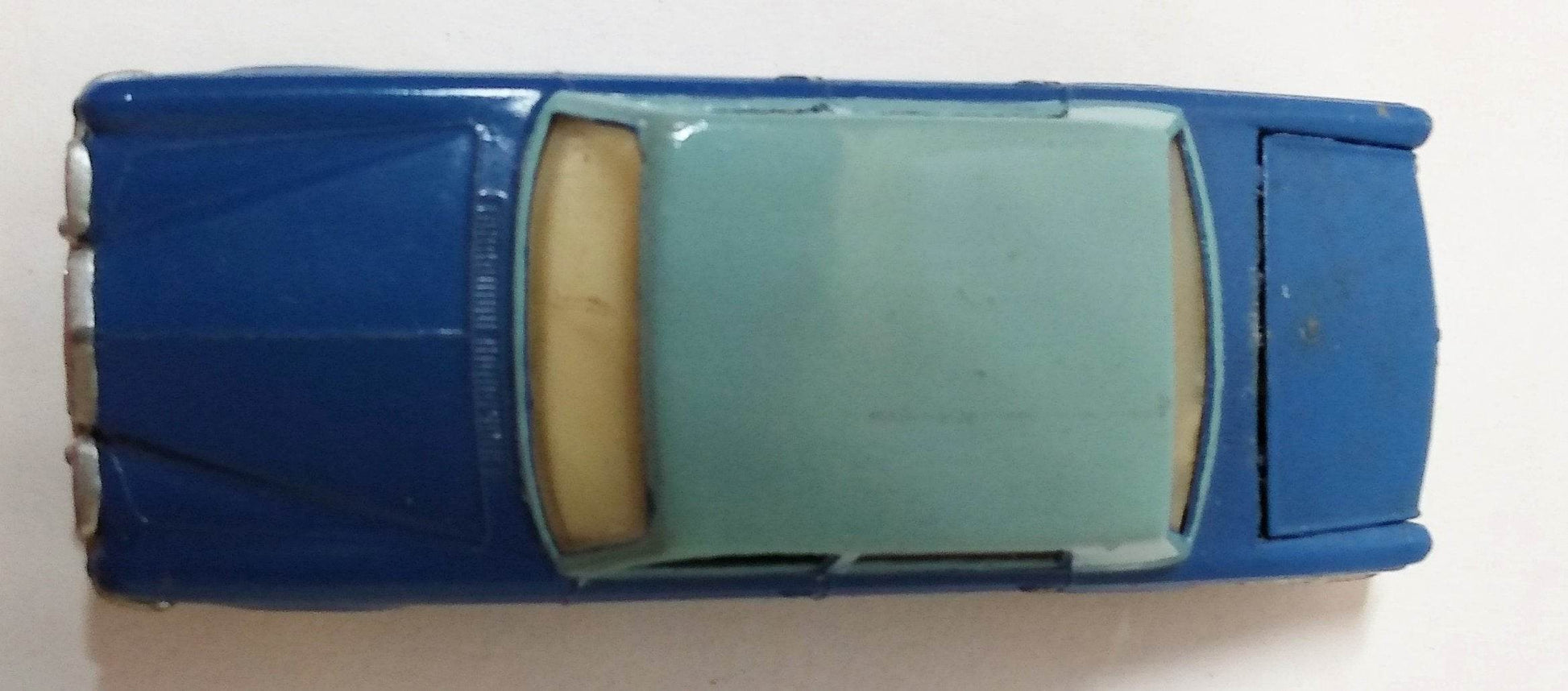 Lesney Matchbox #24 Rolls Royce Silver Shadow 1967 Custom Repaint - TulipStuff