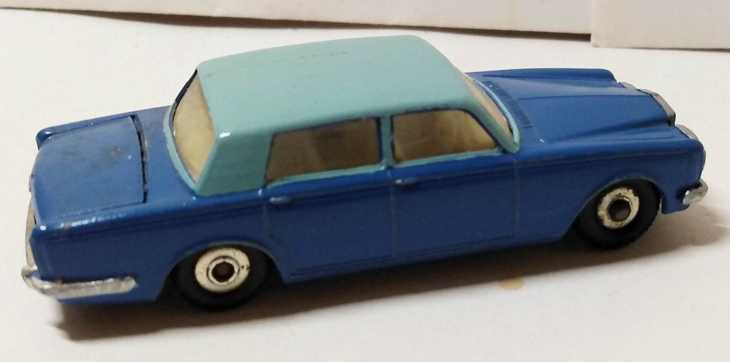 Lesney Matchbox #24 Rolls Royce Silver Shadow 1967 Custom Repaint - TulipStuff