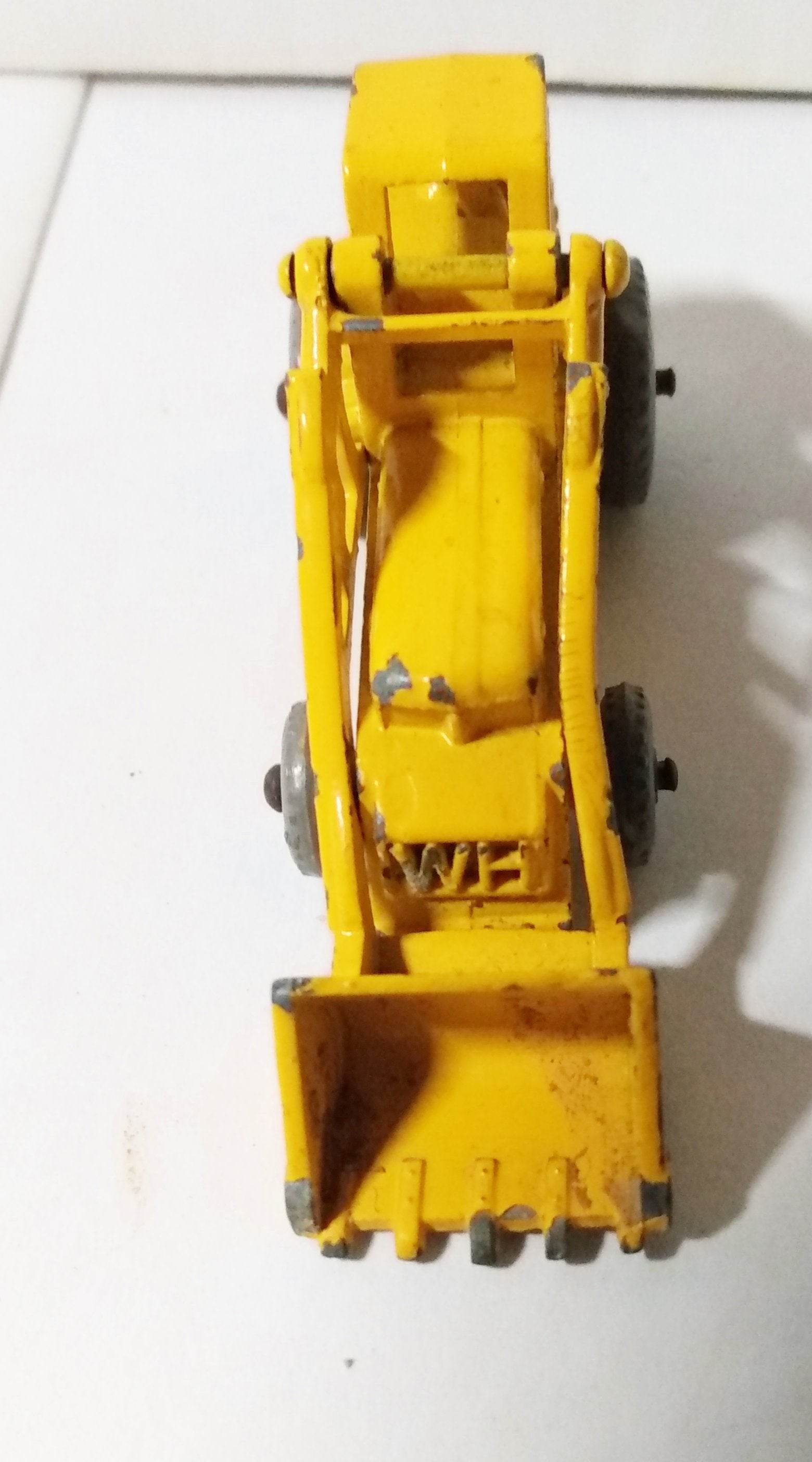 Lesney Matchbox 24 Weatherhill Hydraulic Excavator England 1959 - TulipStuff