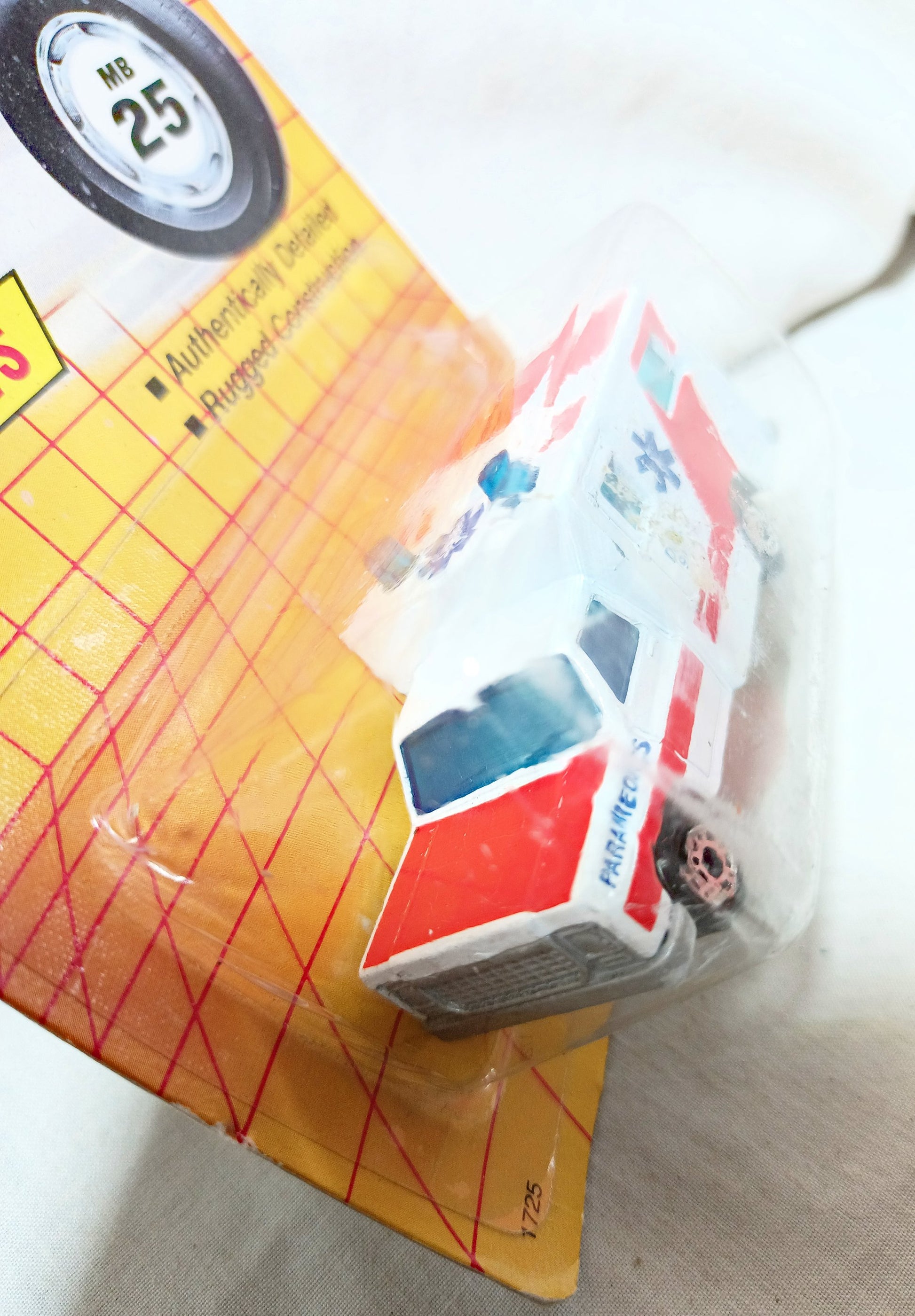 Matchbox #21 Auxiliary Power Truck Bridge Hwy Dept To The Rescue 1998 - TulipStuff