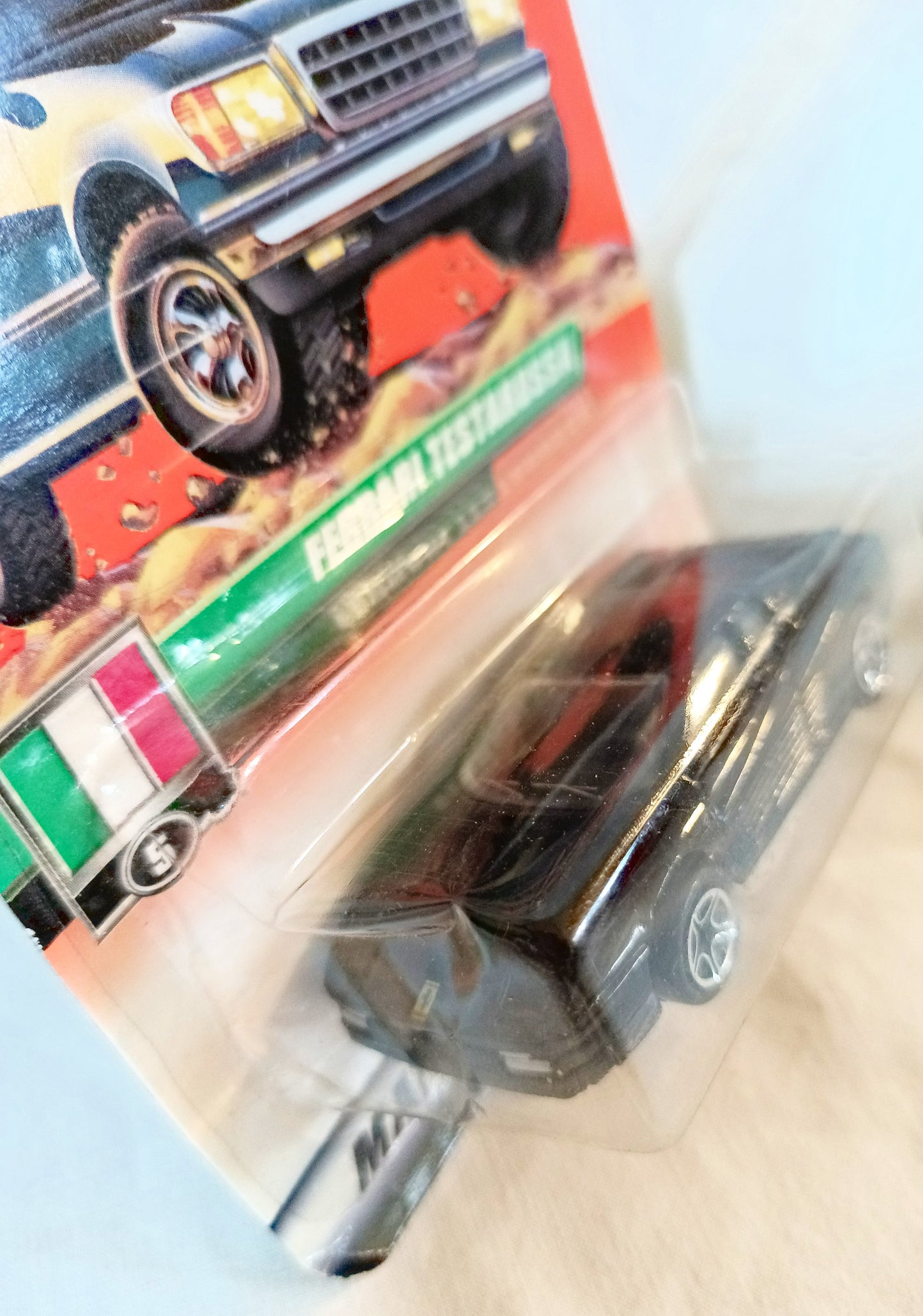 Matchbox 25 Italian Stars Ferrari Testarossa Sports Car 2000 - TulipStuff