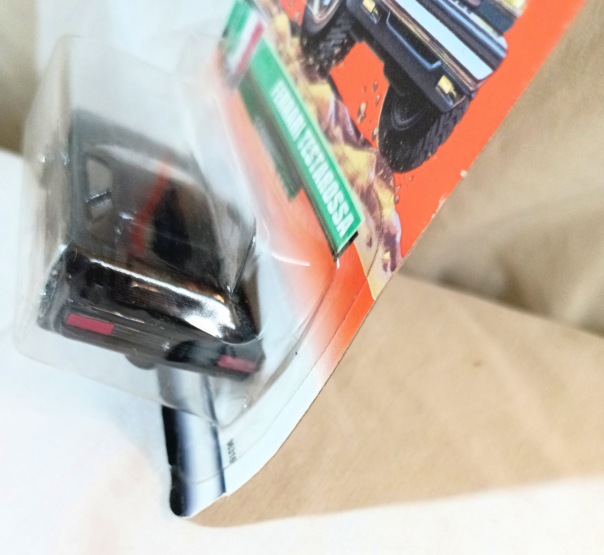 Matchbox 25 Italian Stars Ferrari Testarossa Sports Car 2000 - TulipStuff