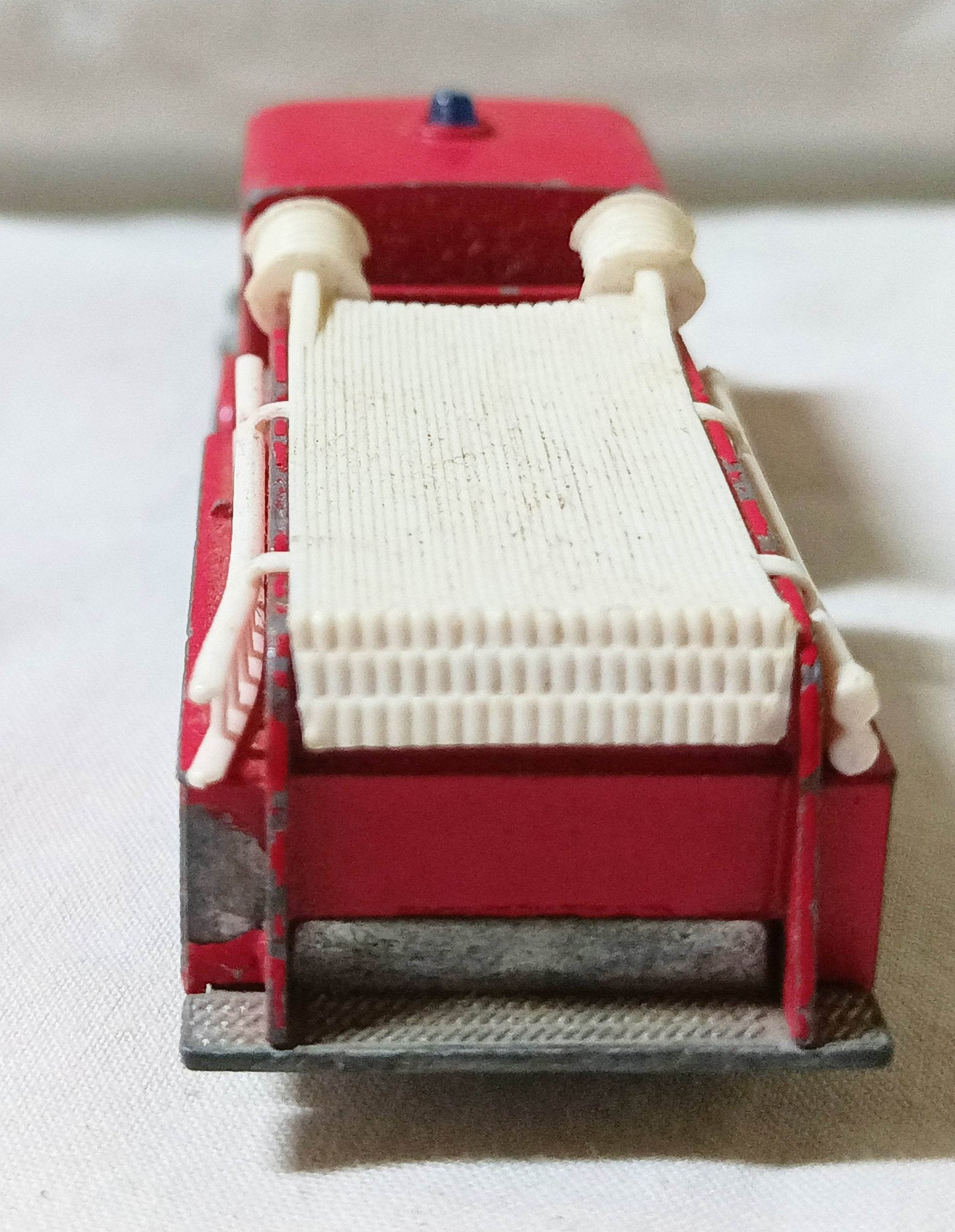 Lesney Matchbox 29 Fire Pumper Truck Diecast 1966 England - TulipStuff