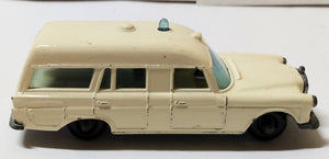 Lesney Matchbox 3 Mercedes Benz Binz Ambulance 1967 England - TulipStuff