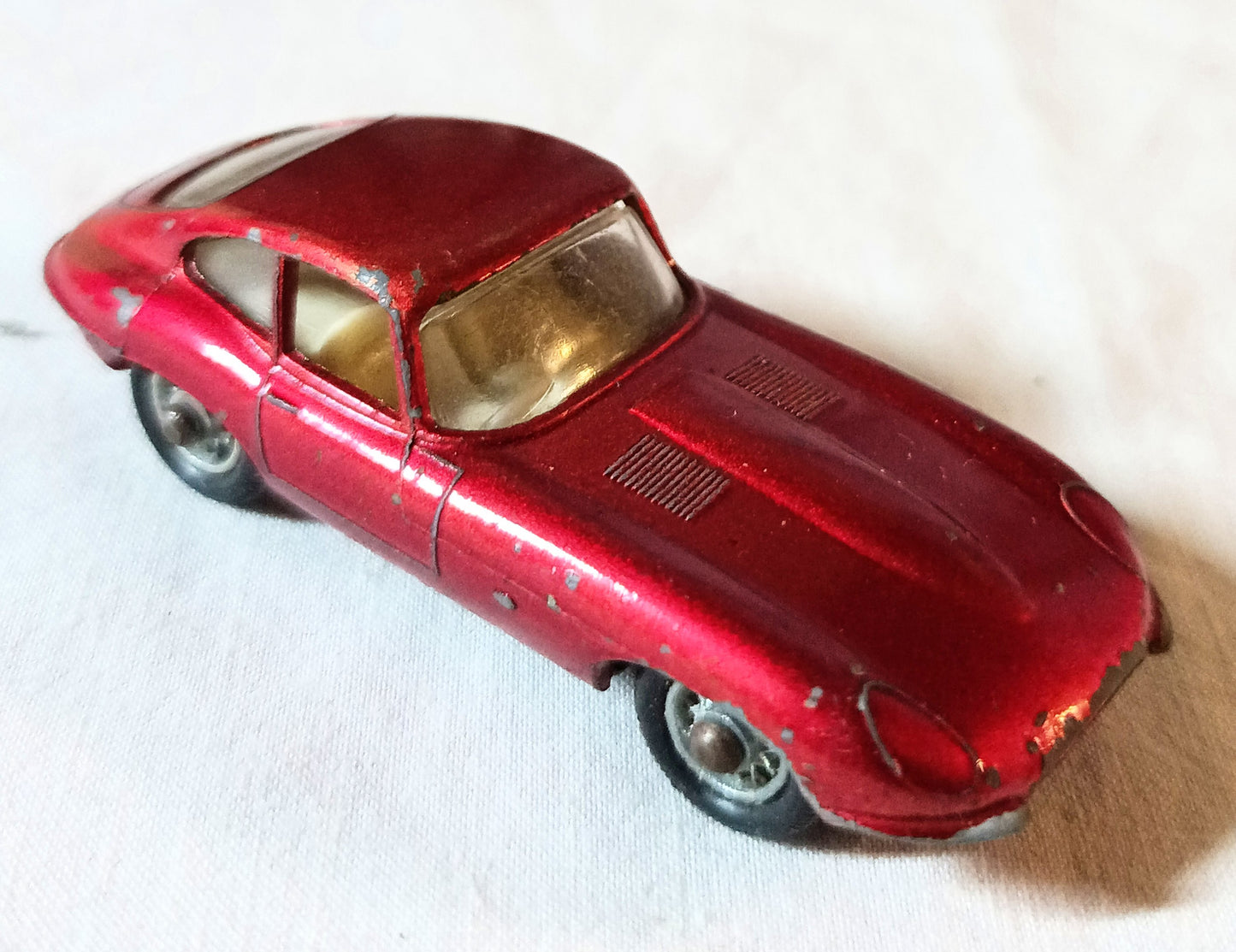 Lesney Matchbox 32 Jaguar XKE E-Type Sports Car England 1962 - TulipStuff