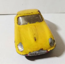 Load image into Gallery viewer, Lesney Matchbox 32 Jaguar XKE E-Type Sports Car England 1962 REPAINT
