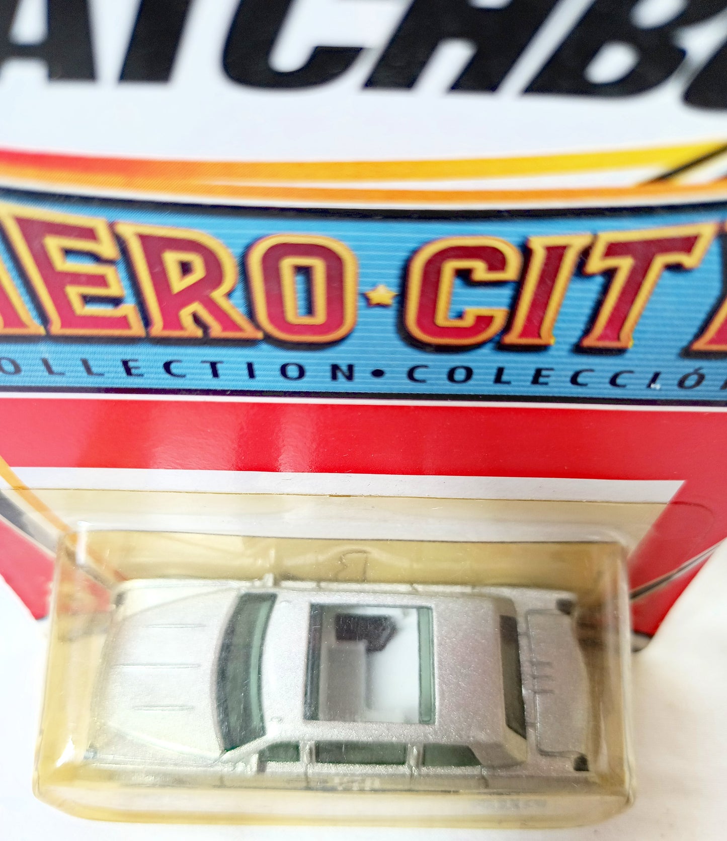 Matchbox #32 Limousine Airport VIP Shuttle Hero City 2003 - TulipStuff