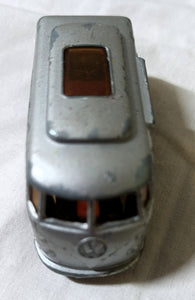 Lesney Matchbox 34 Volkswagen Camper England 1967 low roof - TulipStuff