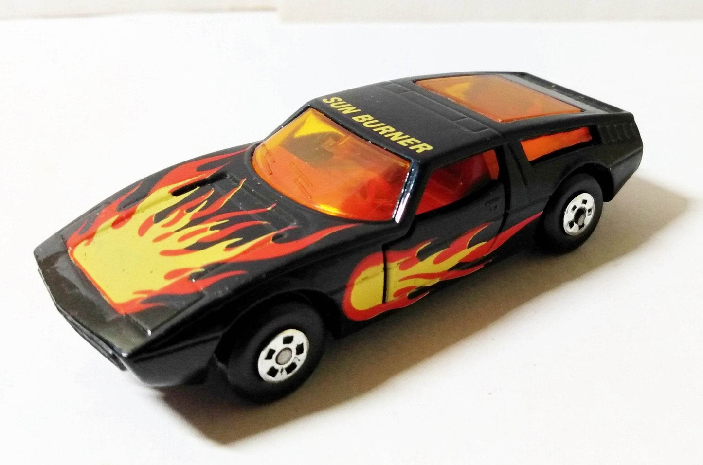 Lesney Matchbox 37 Sun Burner Maserati Bora Superfast Hong Kong 1982 - TulipStuff