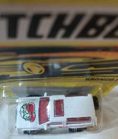 Matchbox #39 Ford Bronco II Luigi's Pizza Slices To Go Superfast 1997 - TulipStuff