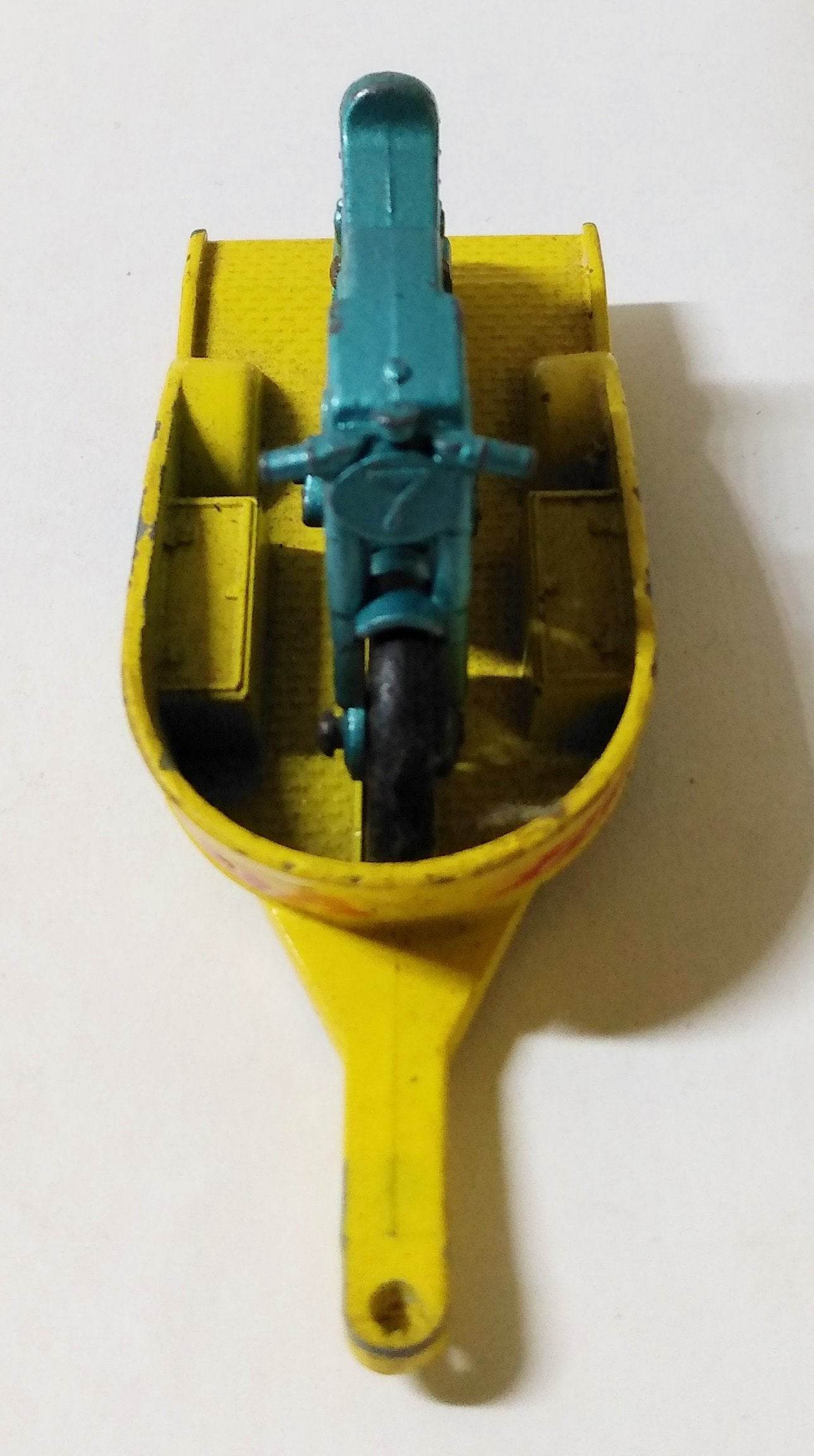 Lesney Matchbox no. 38 Honda Motorcycle and Trailer 1967 England - TulipStuff